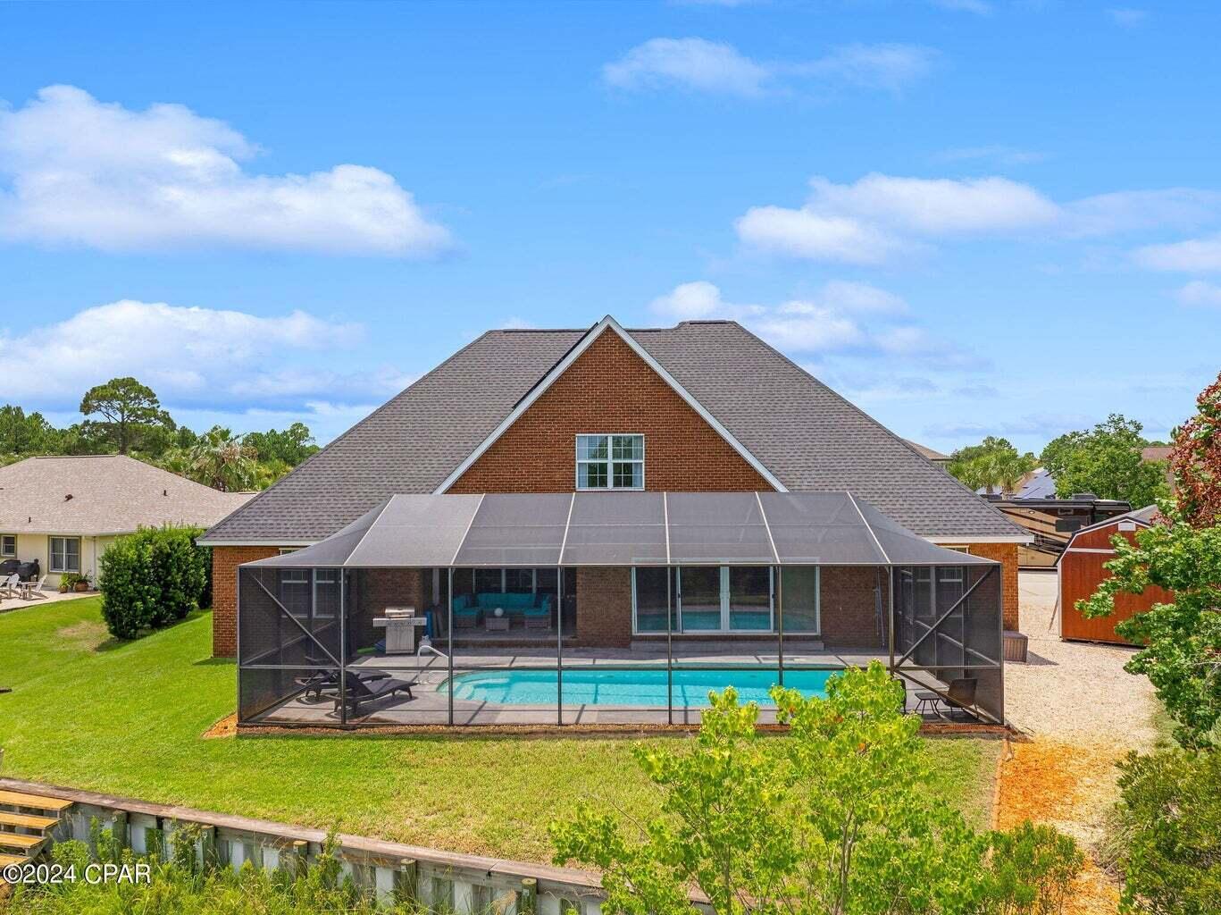 COLONY CLUB HARBOUR PH 1 - Residential