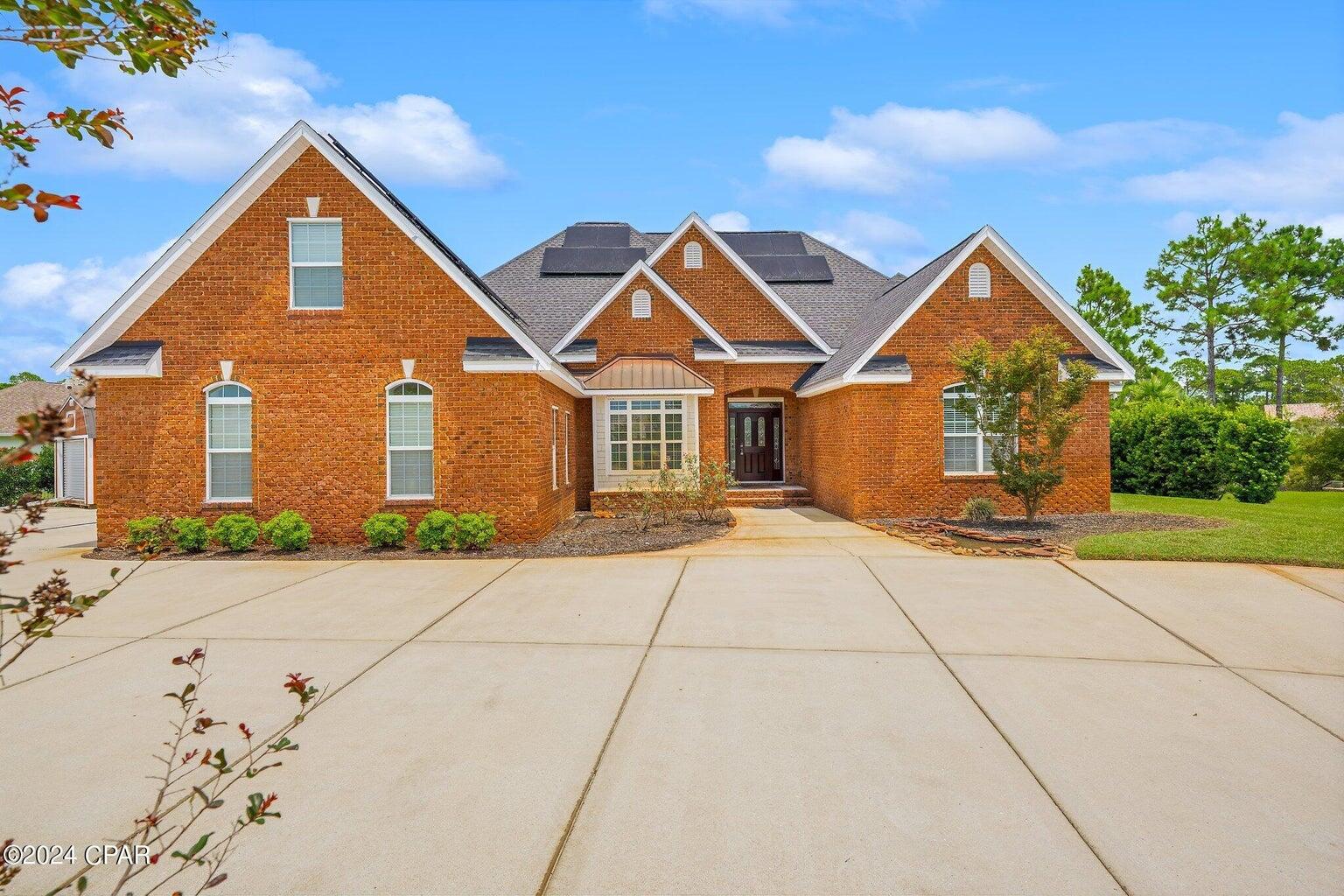 COLONY CLUB HARBOUR PH 1 - Residential