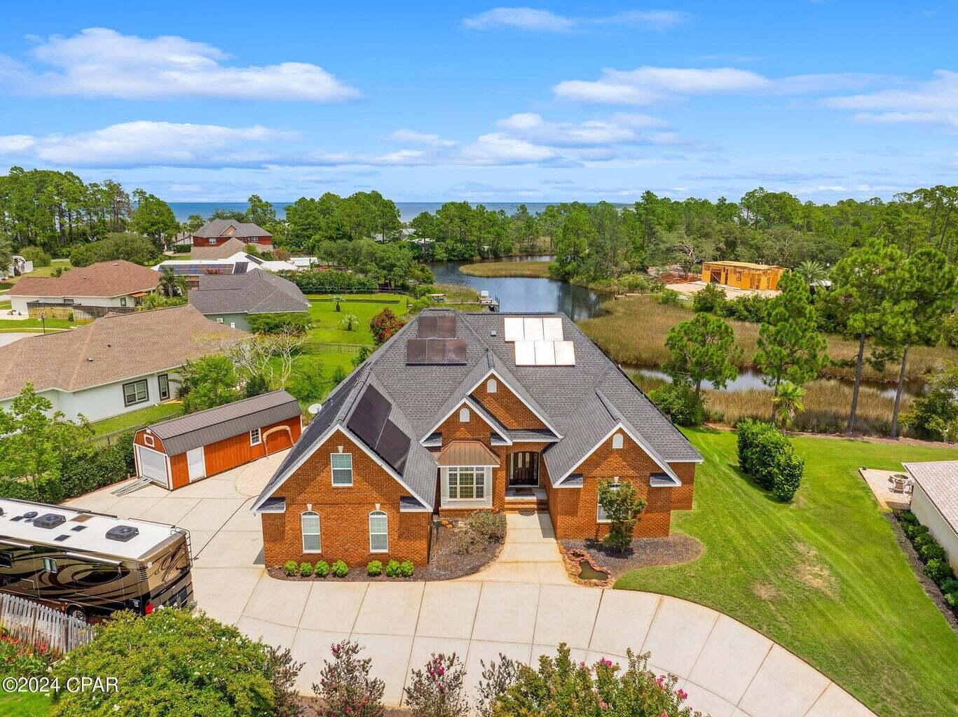 COLONY CLUB HARBOUR PH 1 - Residential