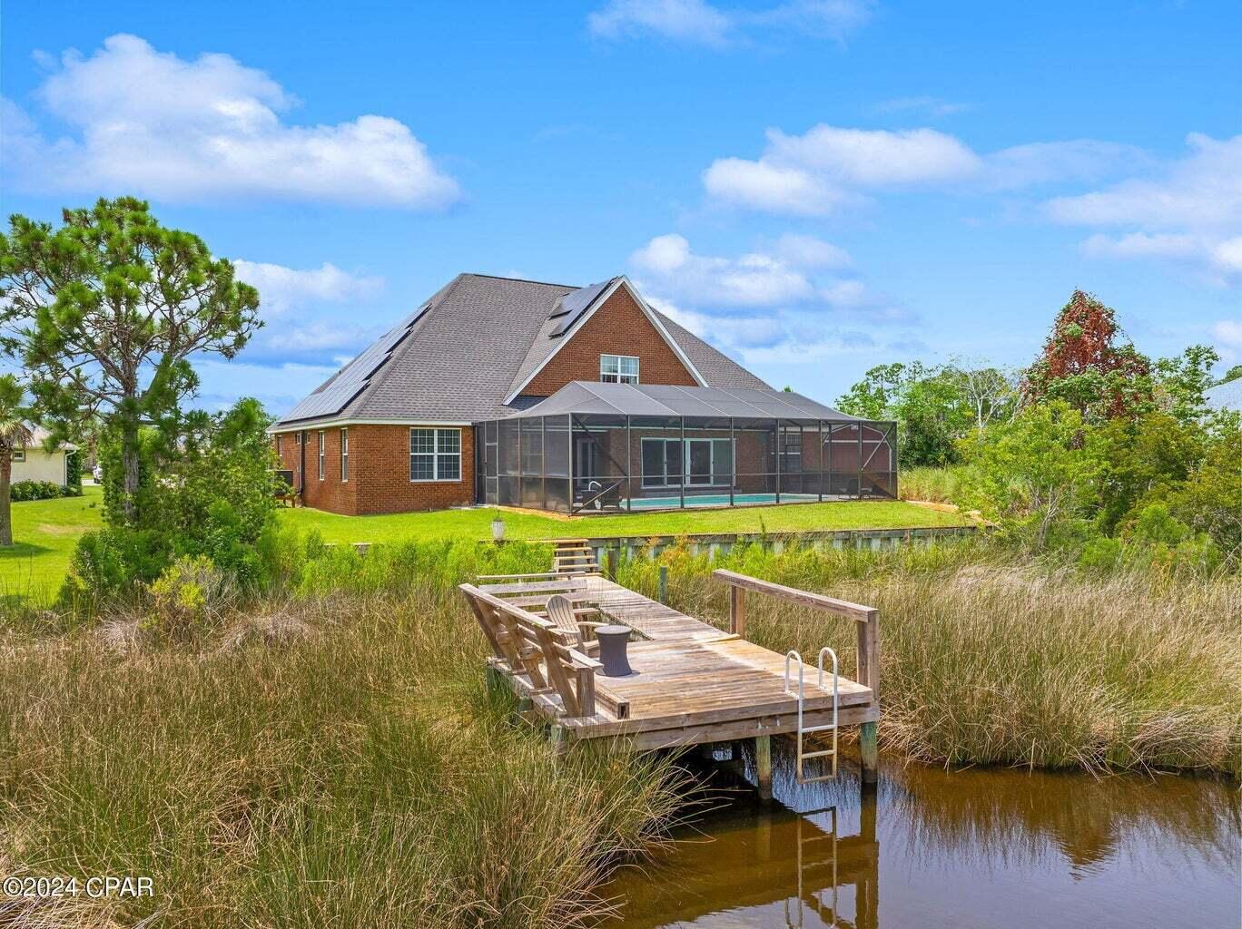 COLONY CLUB HARBOUR PH 1 - Residential