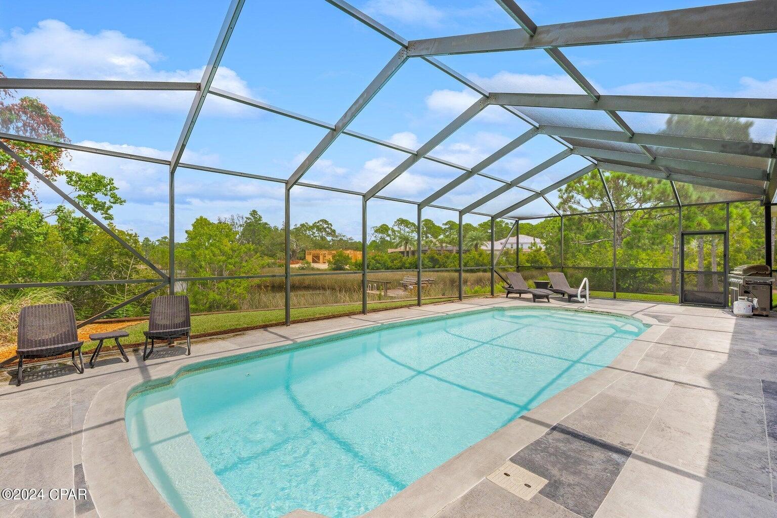 COLONY CLUB HARBOUR PH 1 - Residential