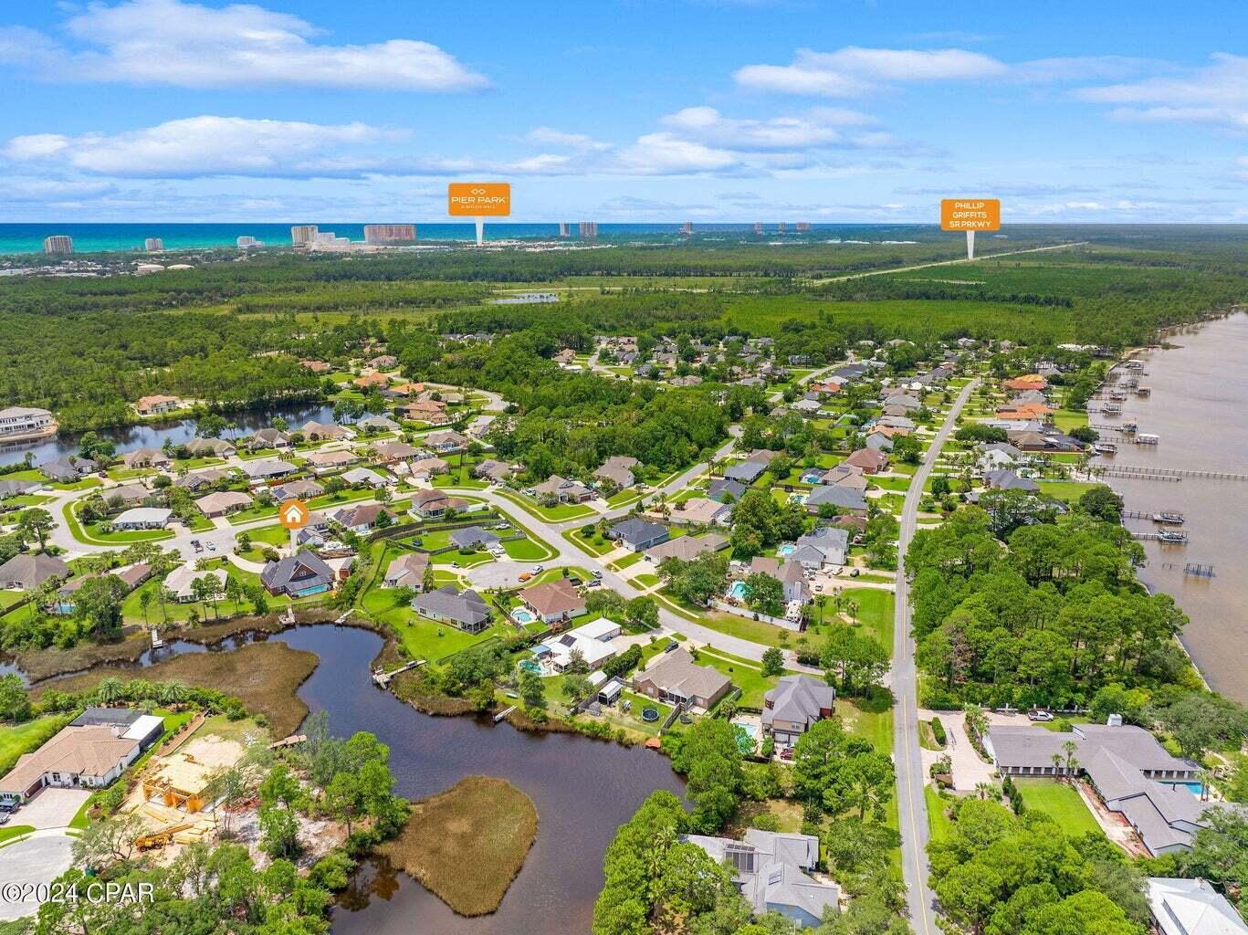 COLONY CLUB HARBOUR PH 1 - Residential