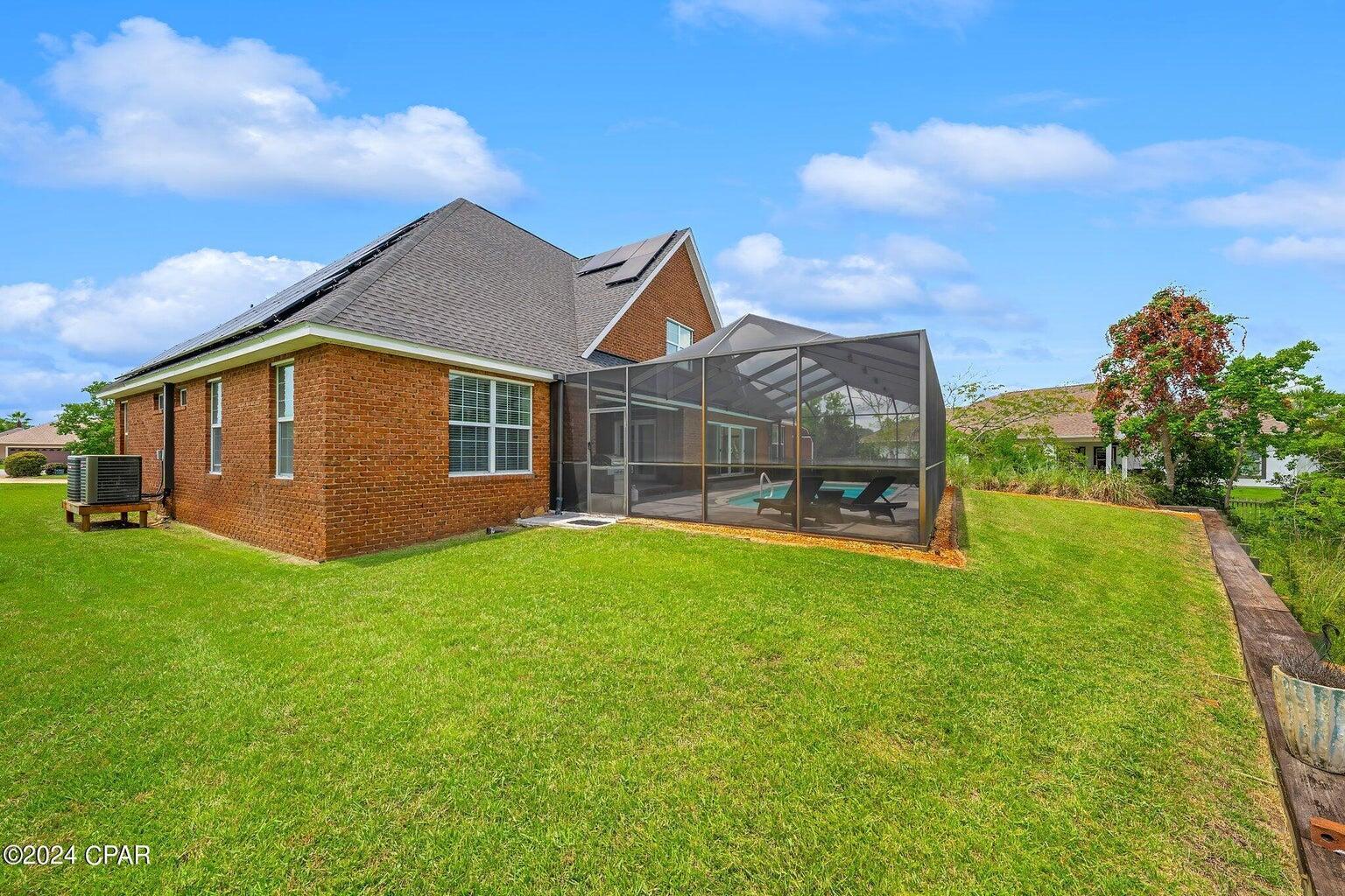 COLONY CLUB HARBOUR PH 1 - Residential