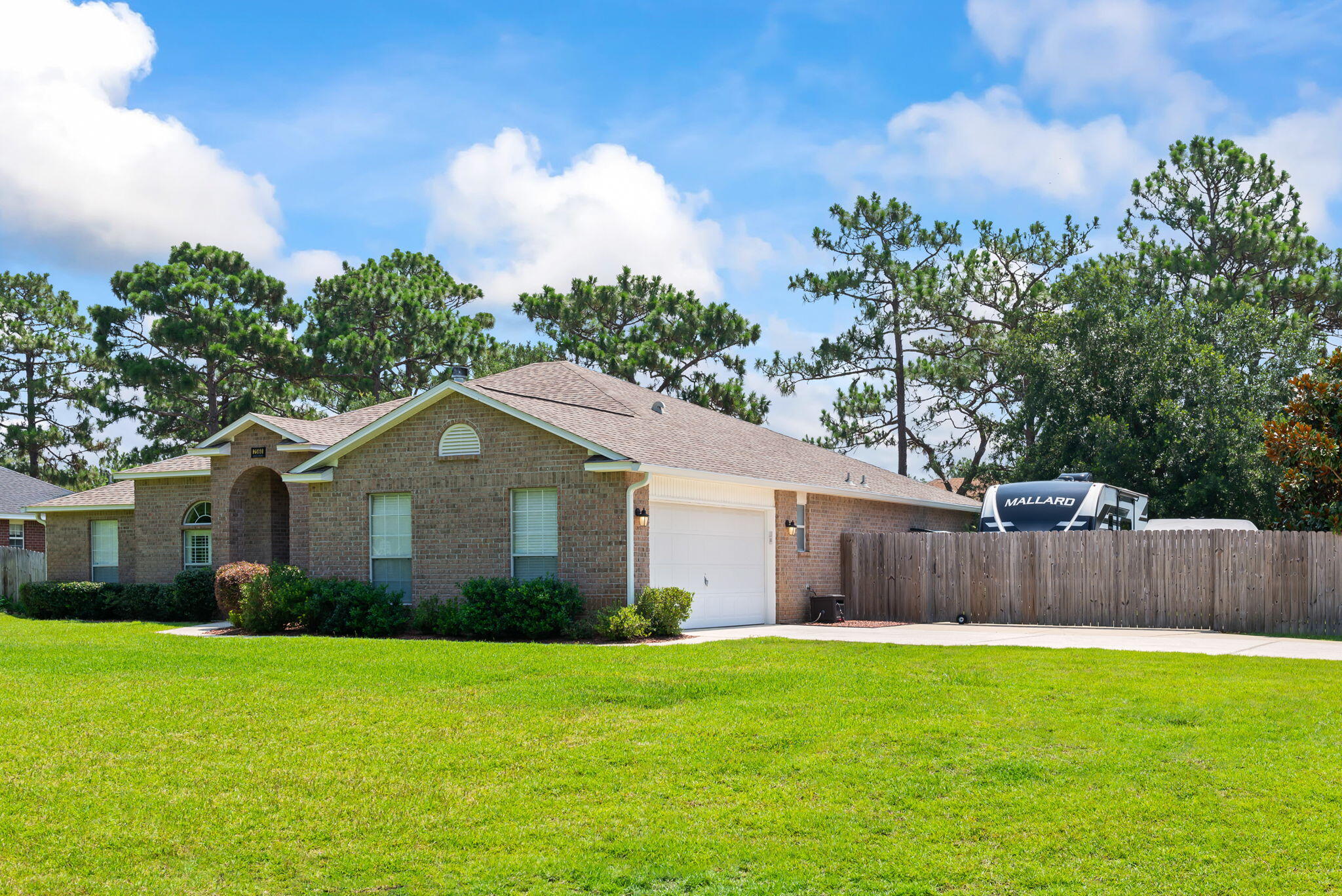 HOLLEY BY THE SEA - Residential