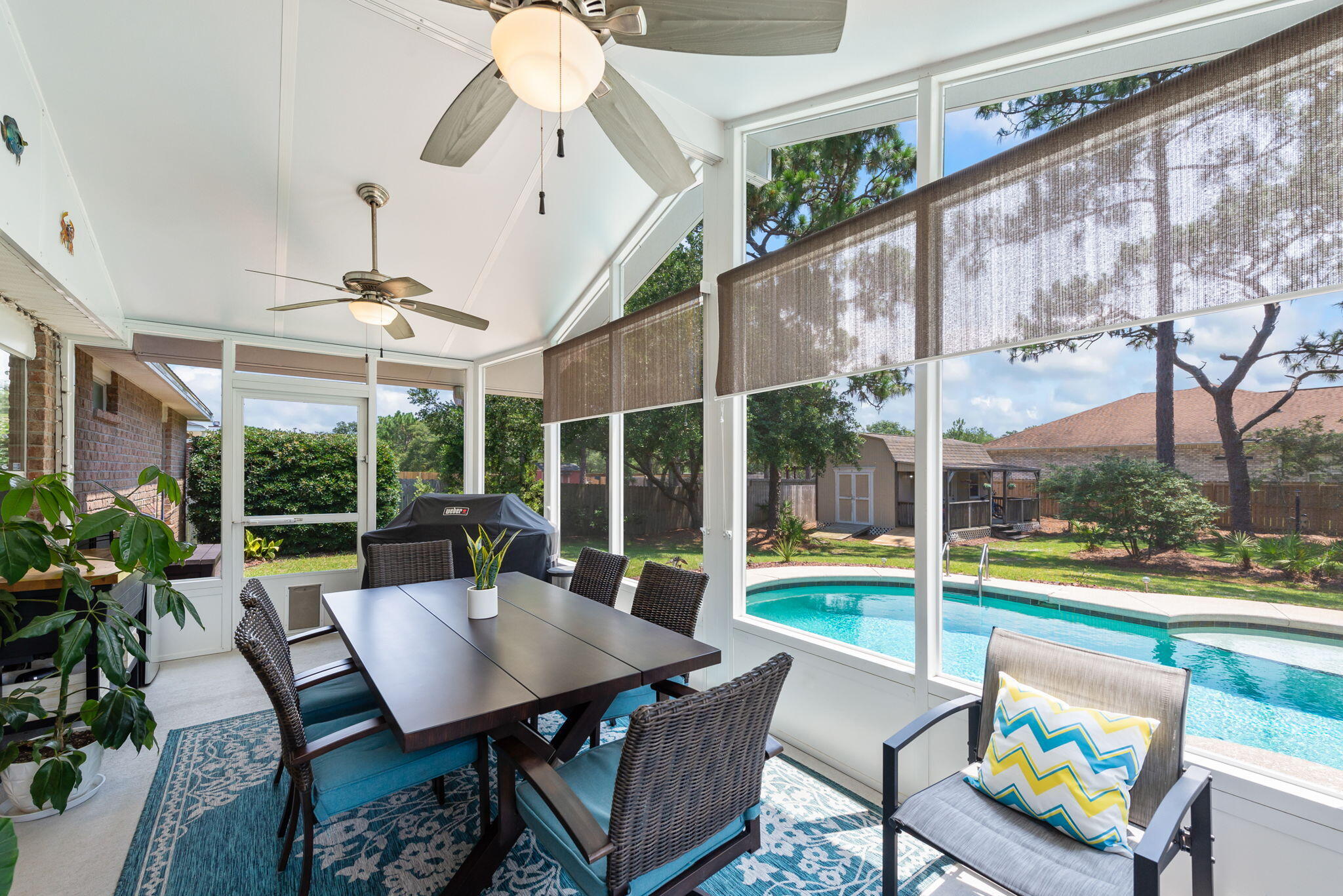 HOLLEY BY THE SEA - Residential