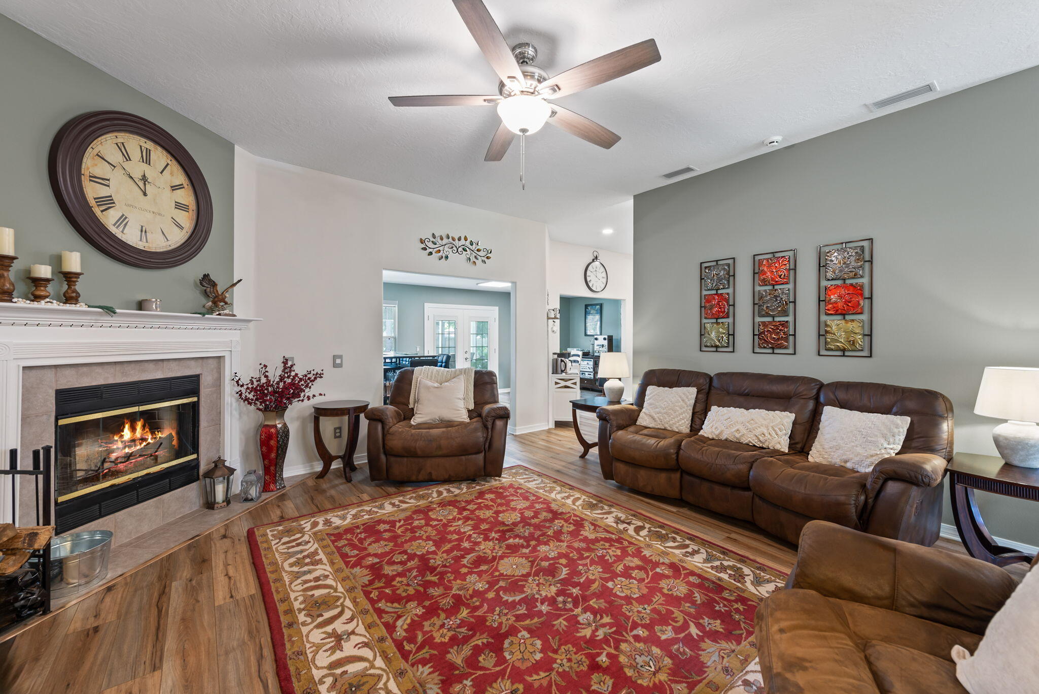 HOLLEY BY THE SEA - Residential