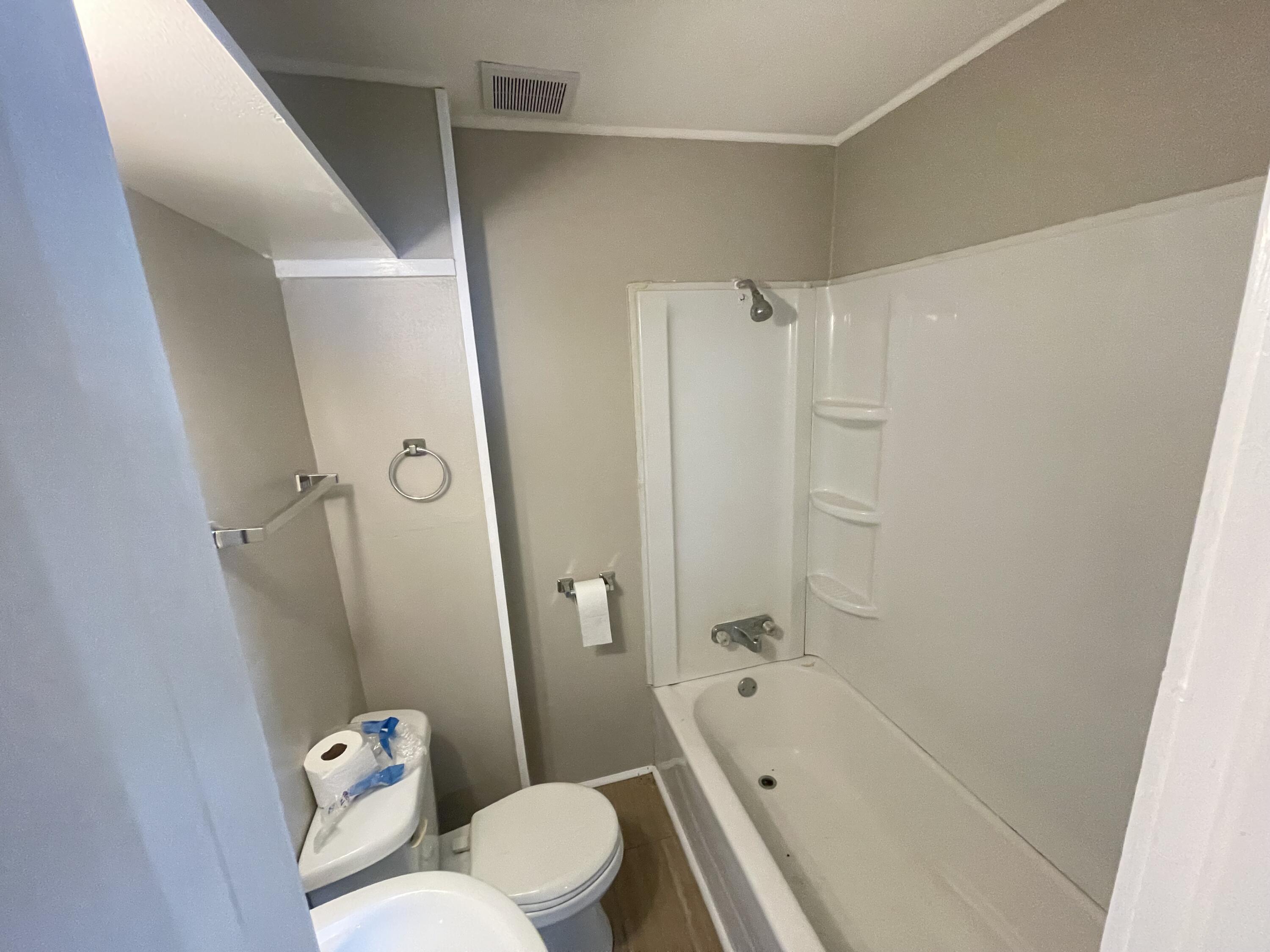VALPARAISO PLAT 01 - Residential Lease