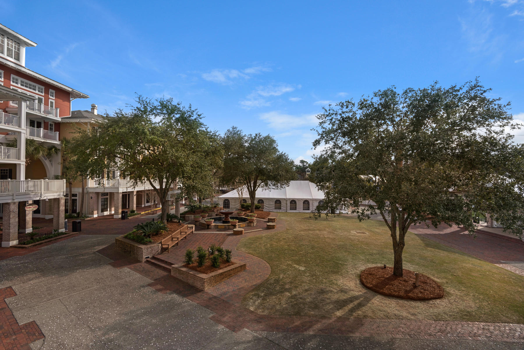 OBSERVATION POINT - Residential