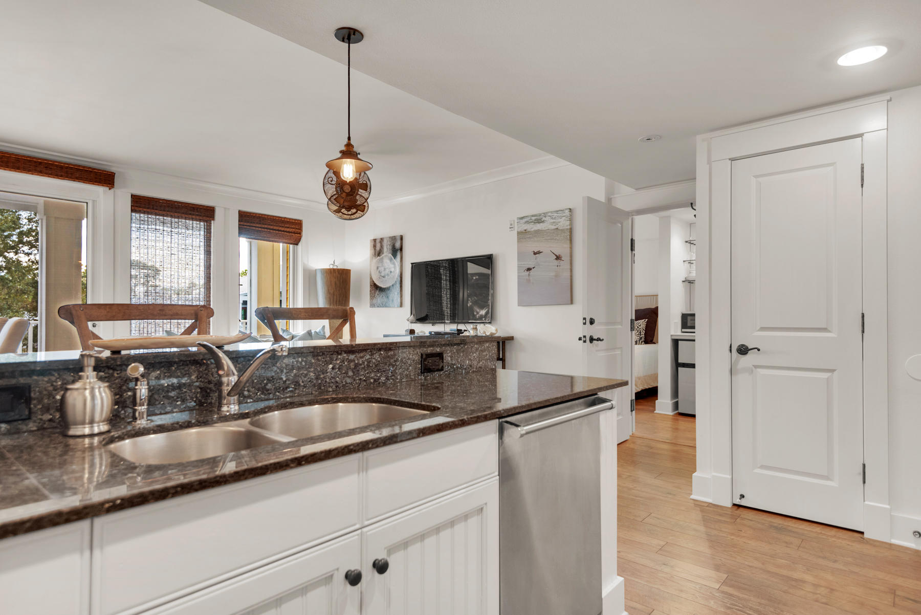 OBSERVATION POINT - Residential