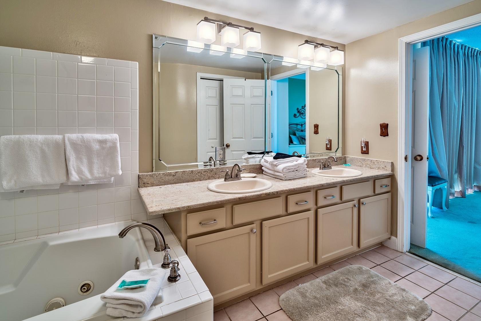 JADE EAST TOWERS CONDO - Residential