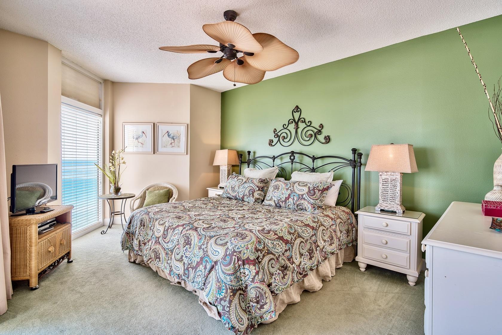 JADE EAST TOWERS CONDO - Residential