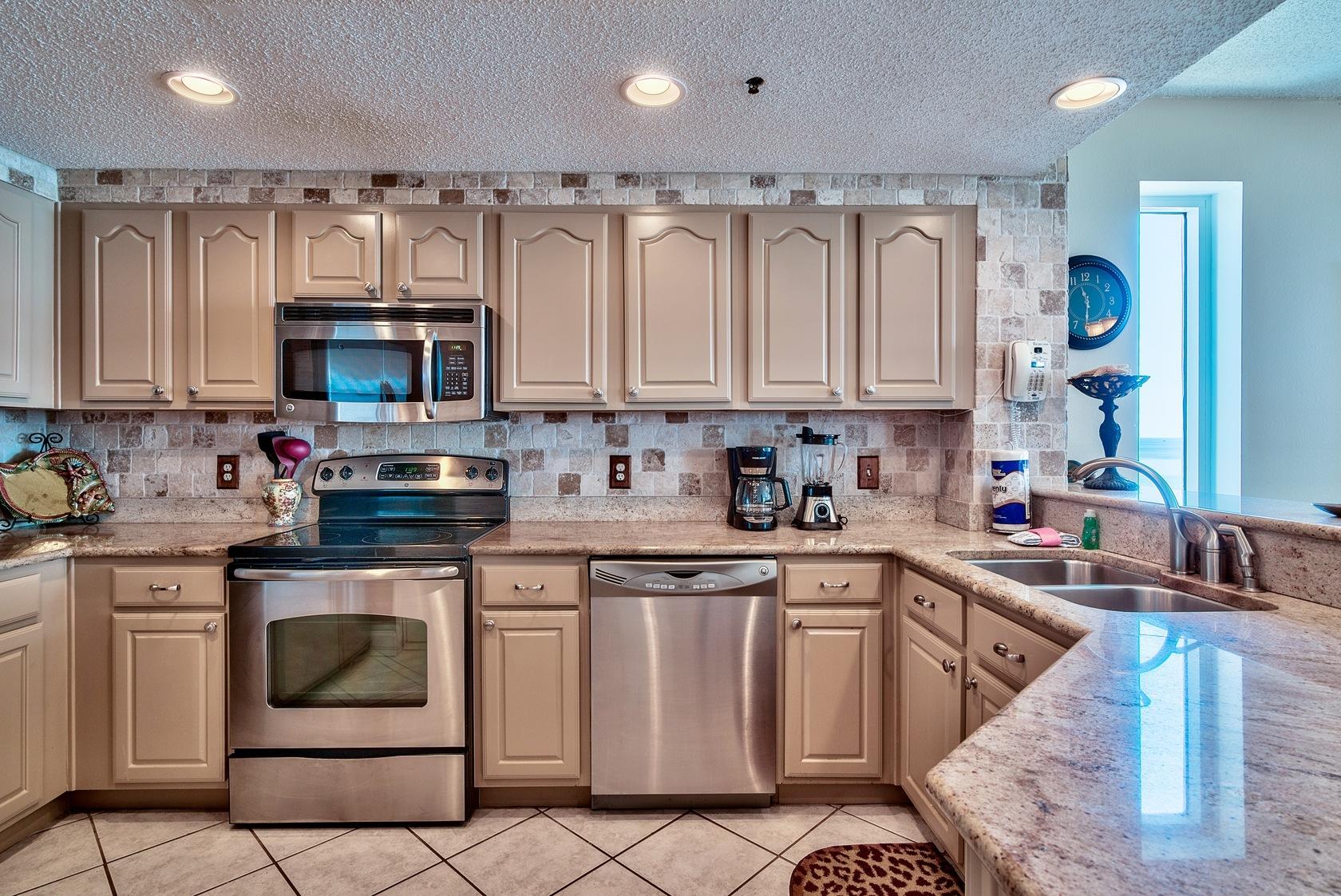 JADE EAST TOWERS CONDO - Residential