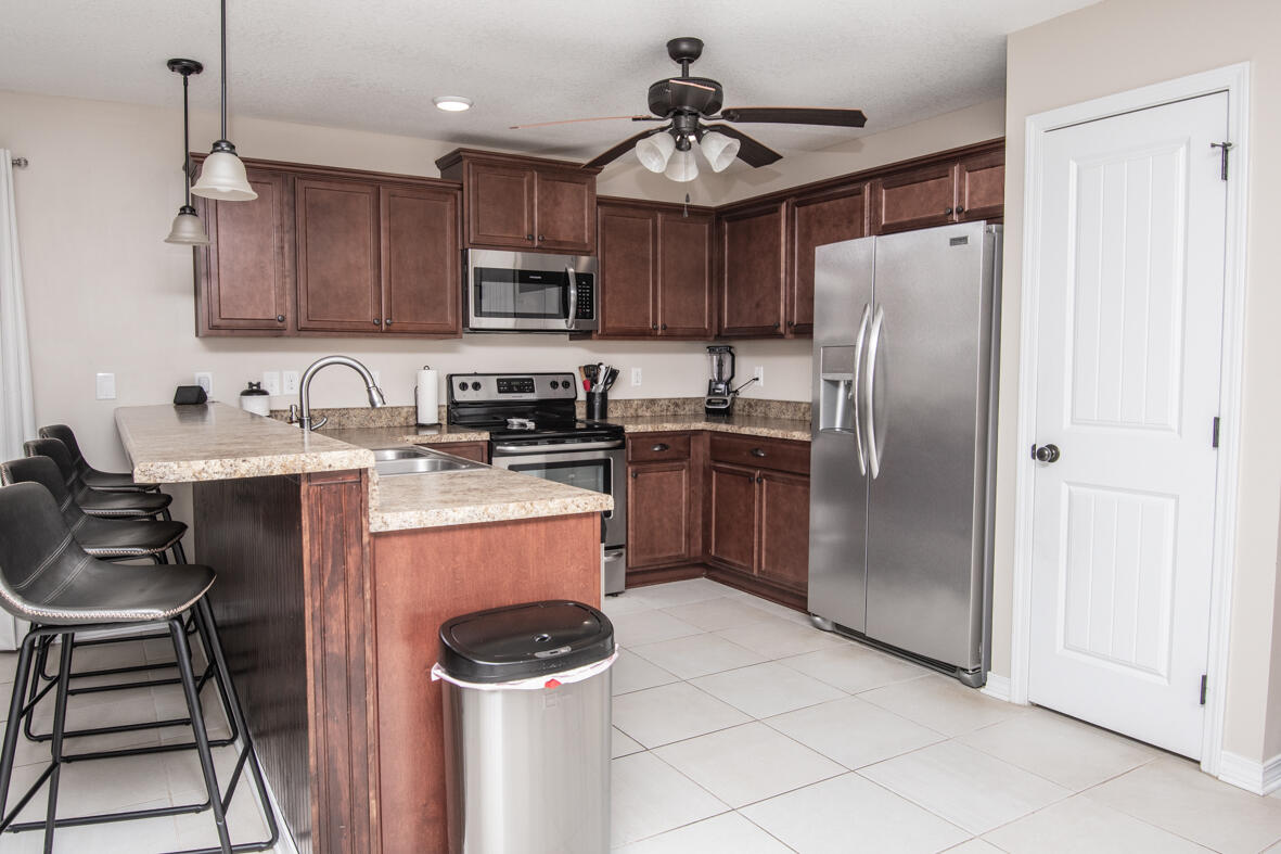 Stillwell Estates - Residential Lease