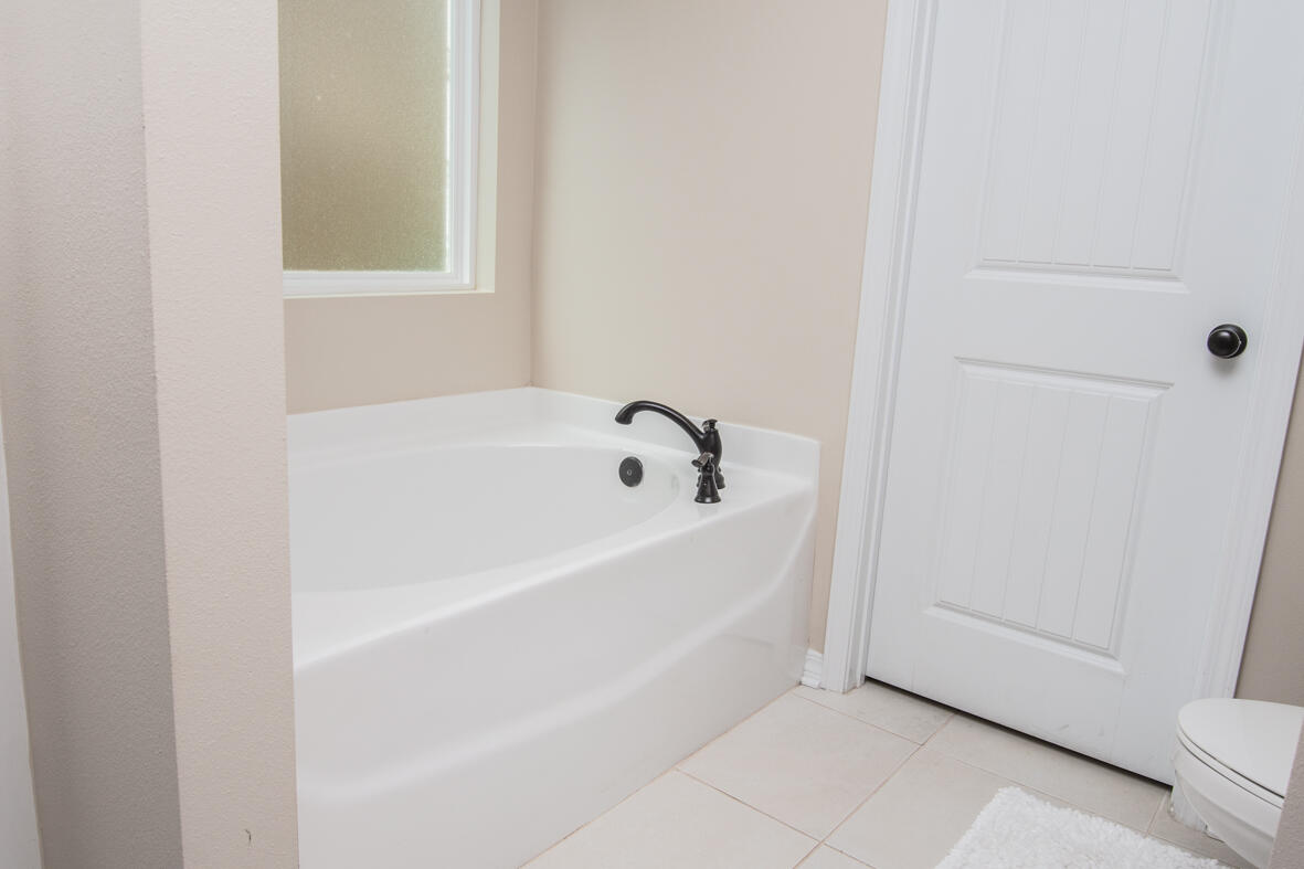 Stillwell Estates - Residential Lease