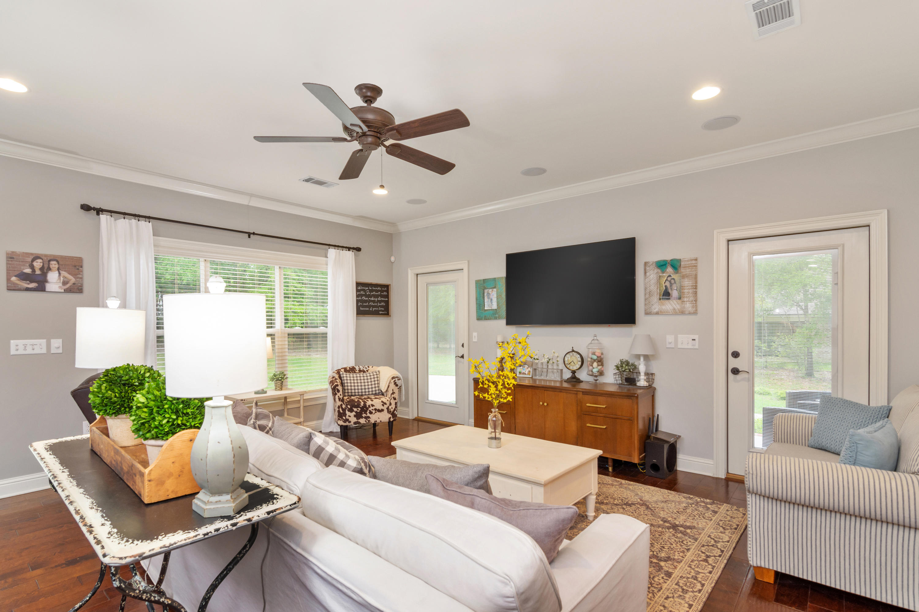 MILL CREEK FARMS - Residential