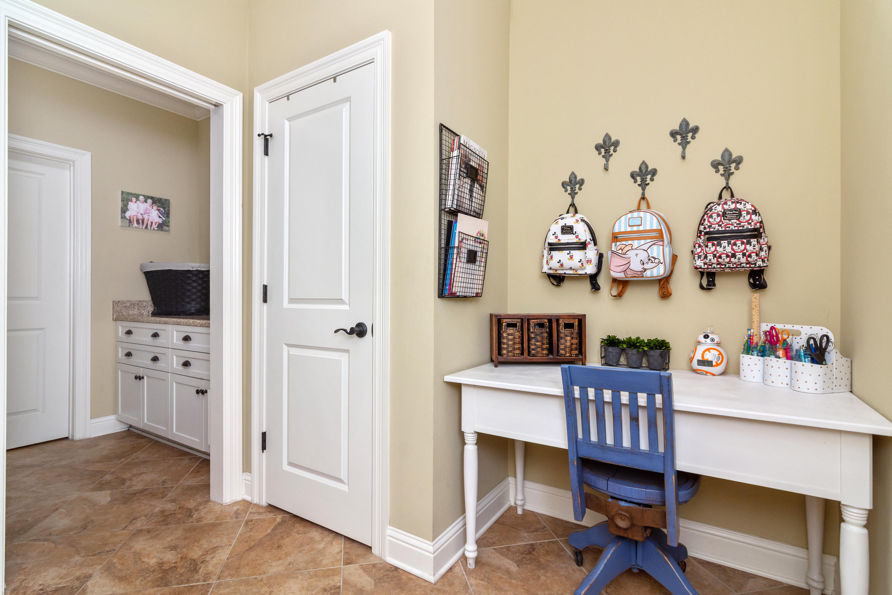 MILL CREEK FARMS - Residential