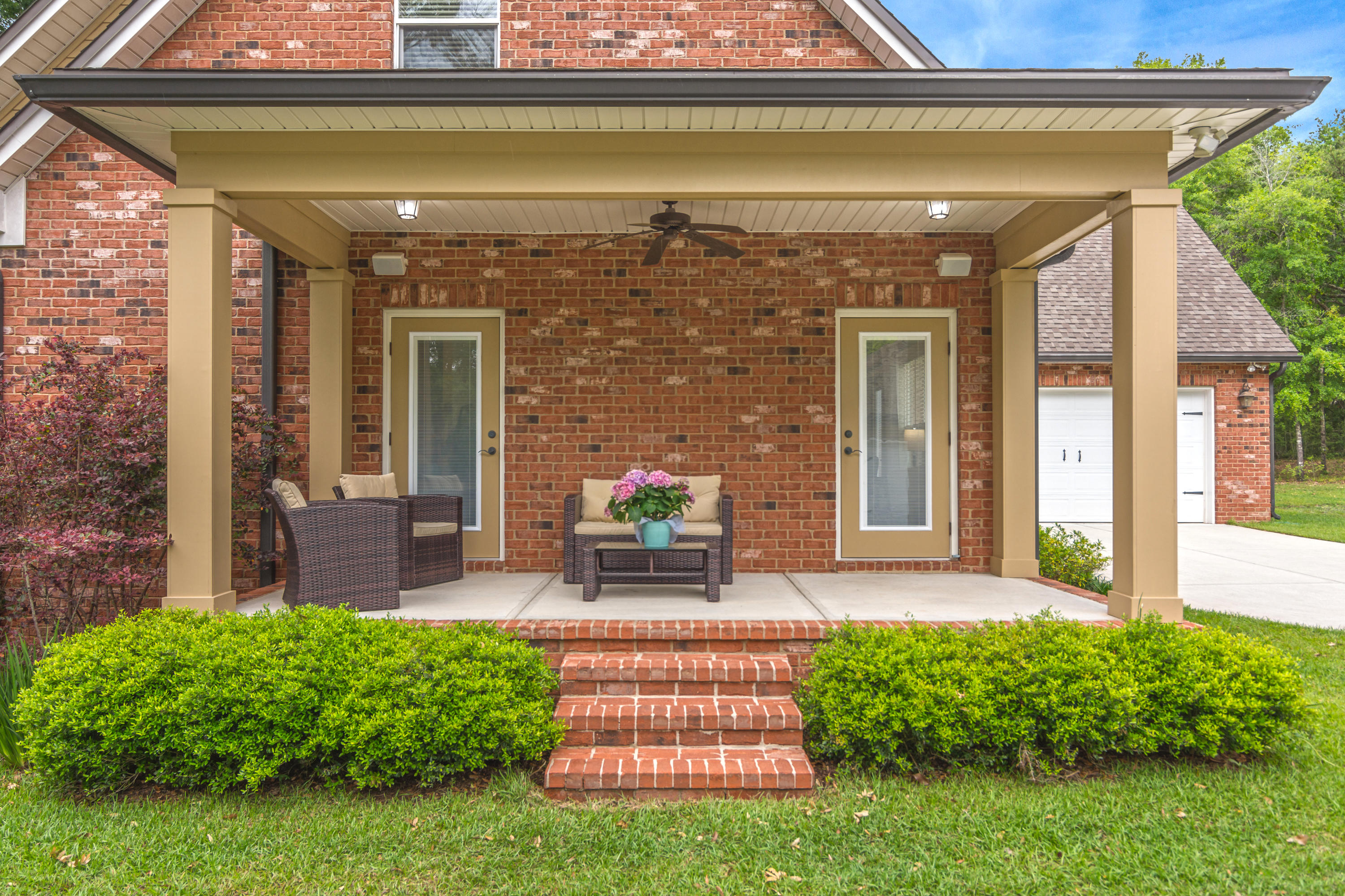 MILL CREEK FARMS - Residential