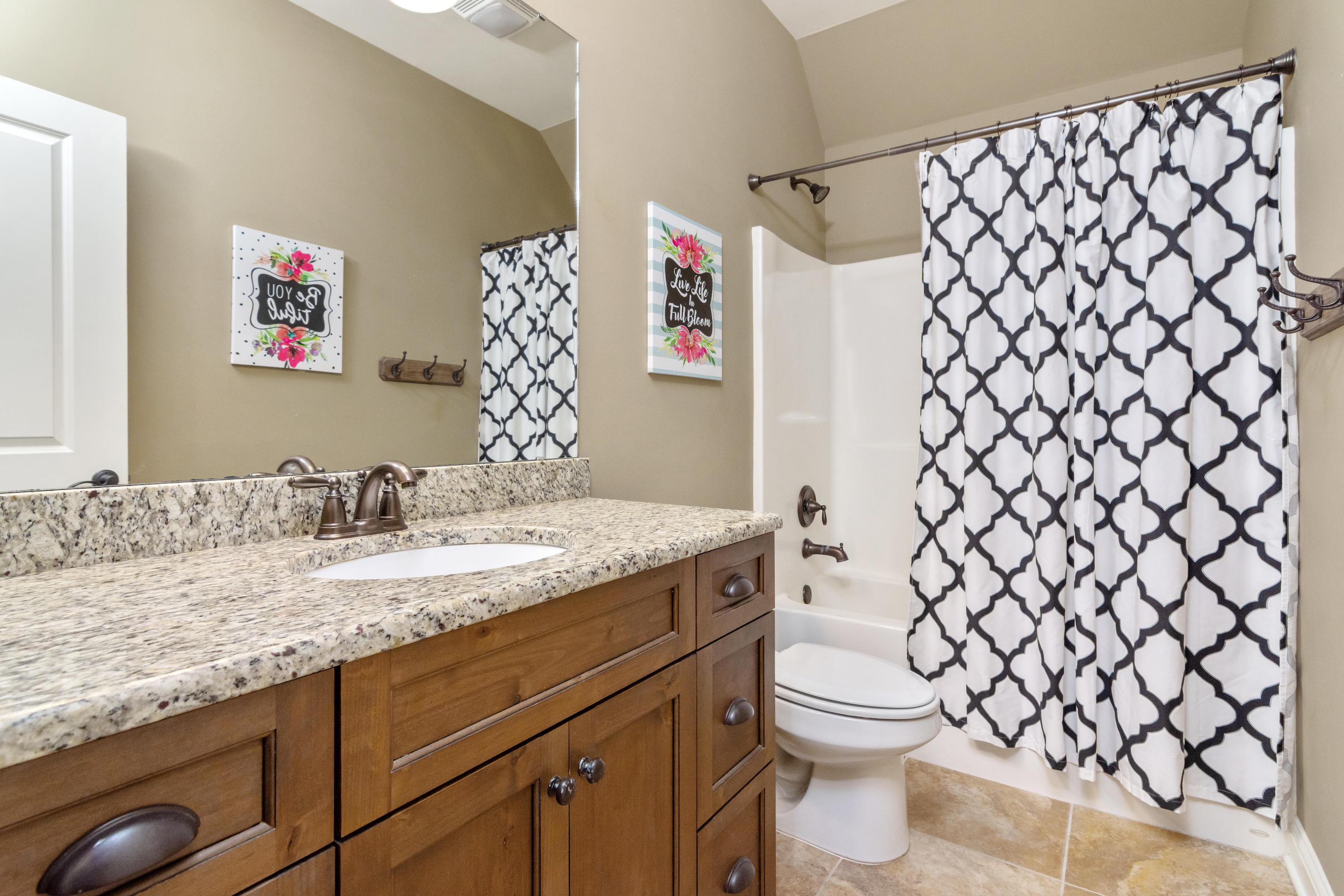 MILL CREEK FARMS - Residential