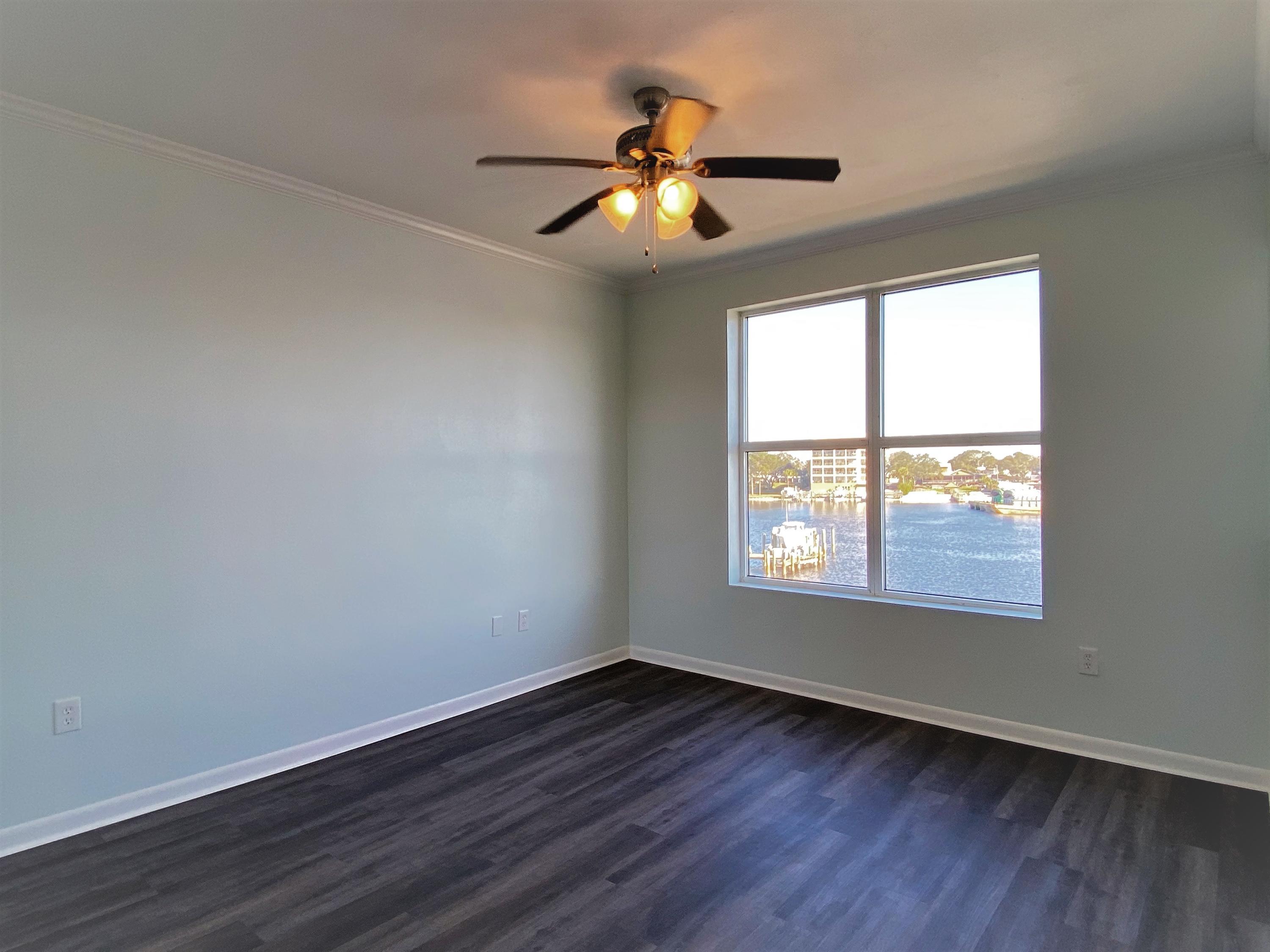 PALM COURT YACHT CLUB - Residential