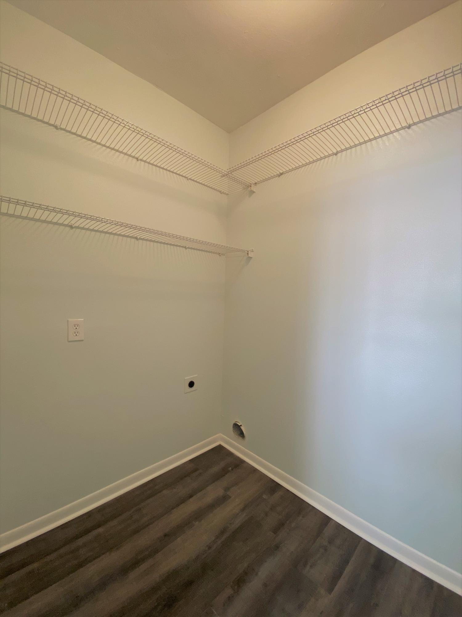 PALM COURT YACHT CLUB - Residential