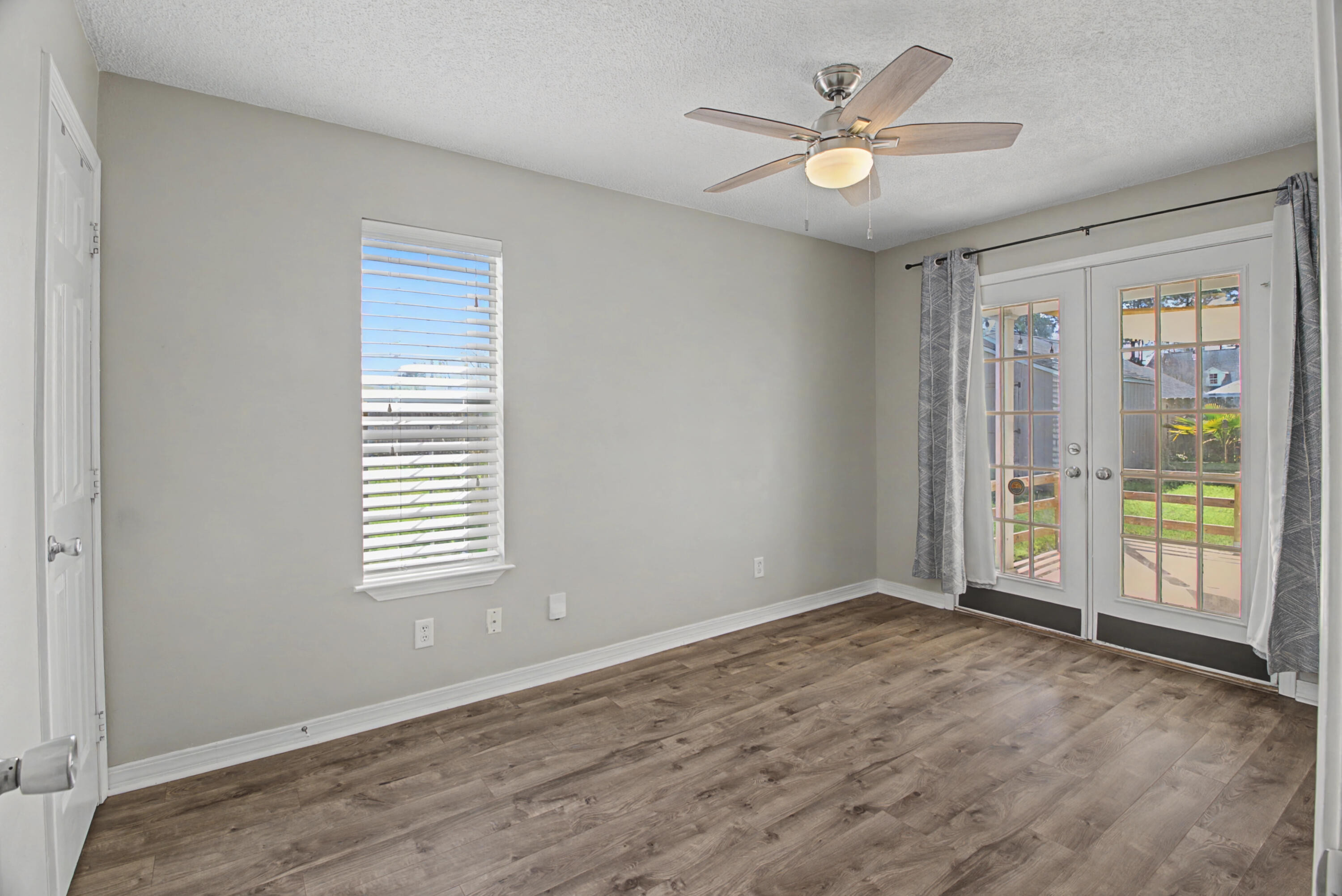 QUAIL RIDGE LANDING - Residential