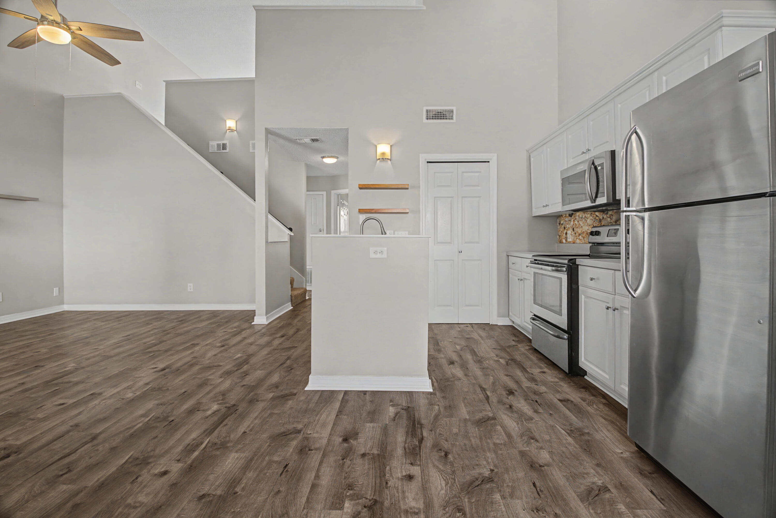 QUAIL RIDGE LANDING - Residential