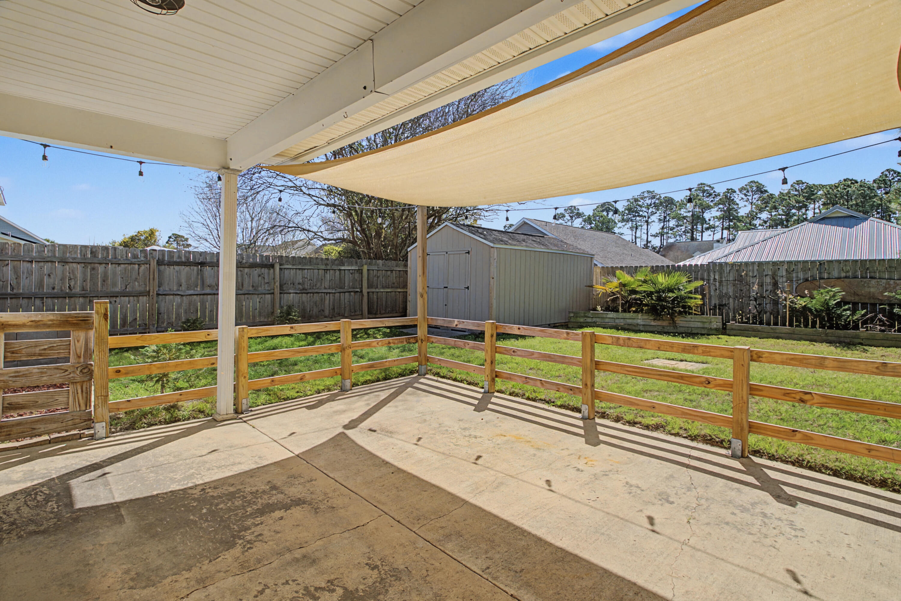 QUAIL RIDGE LANDING - Residential