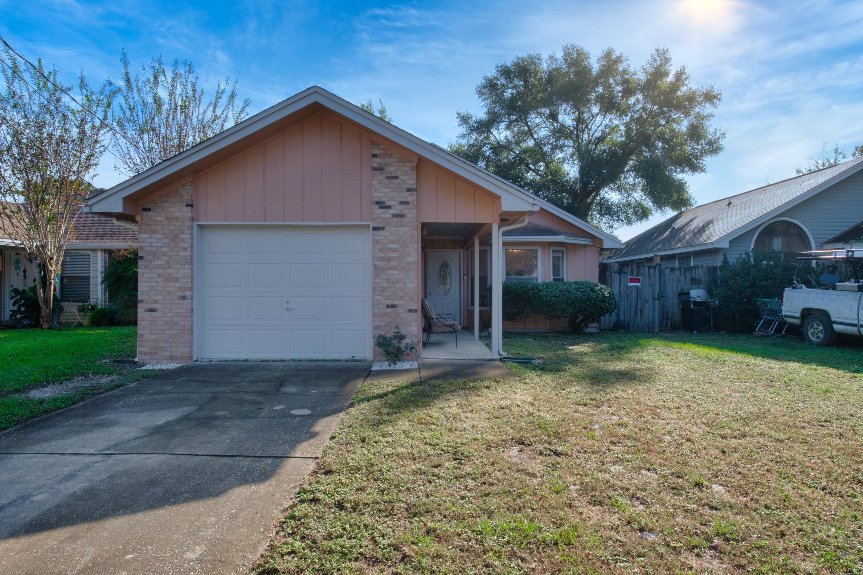 TAYLOR OAKS - Residential