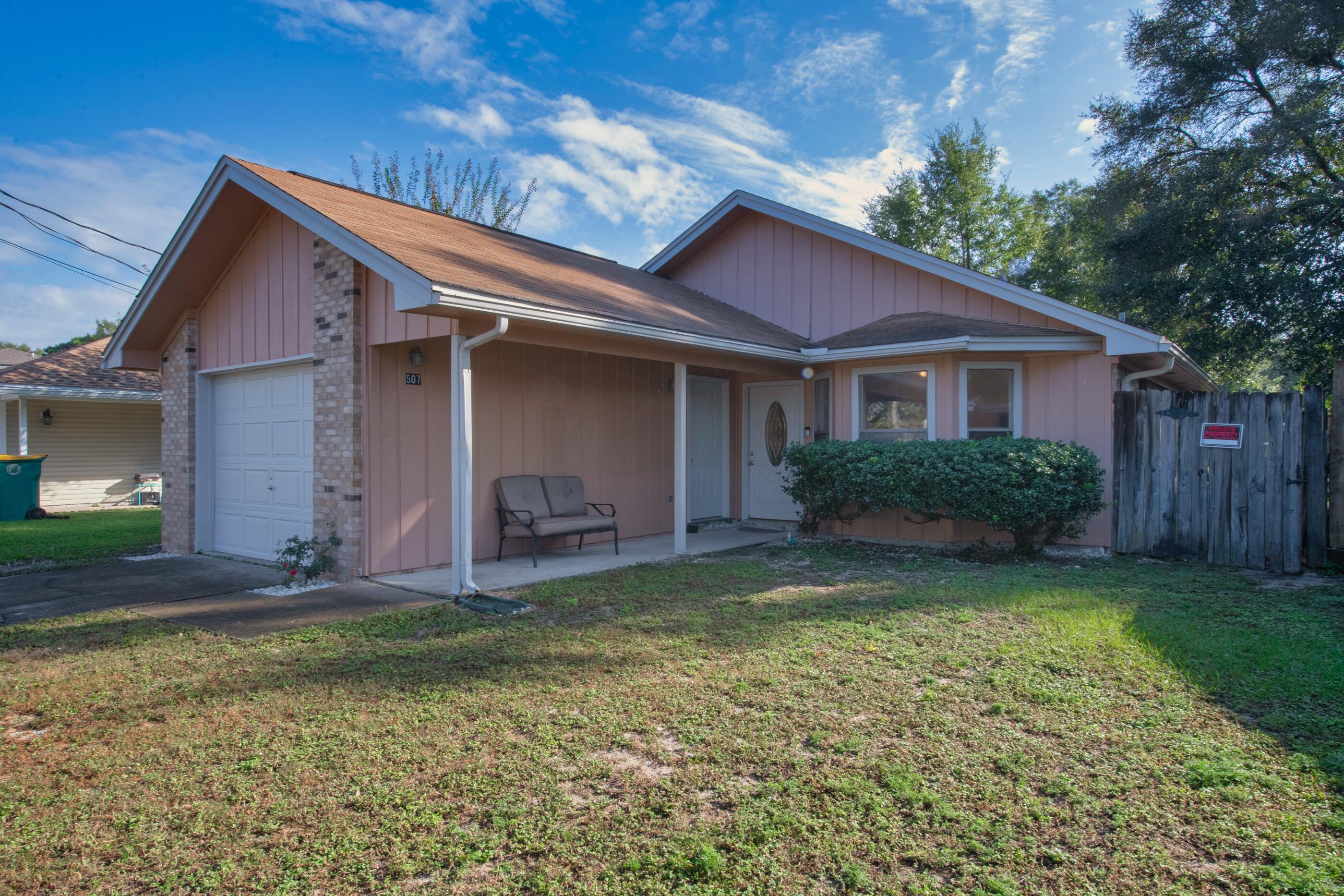 TAYLOR OAKS - Residential