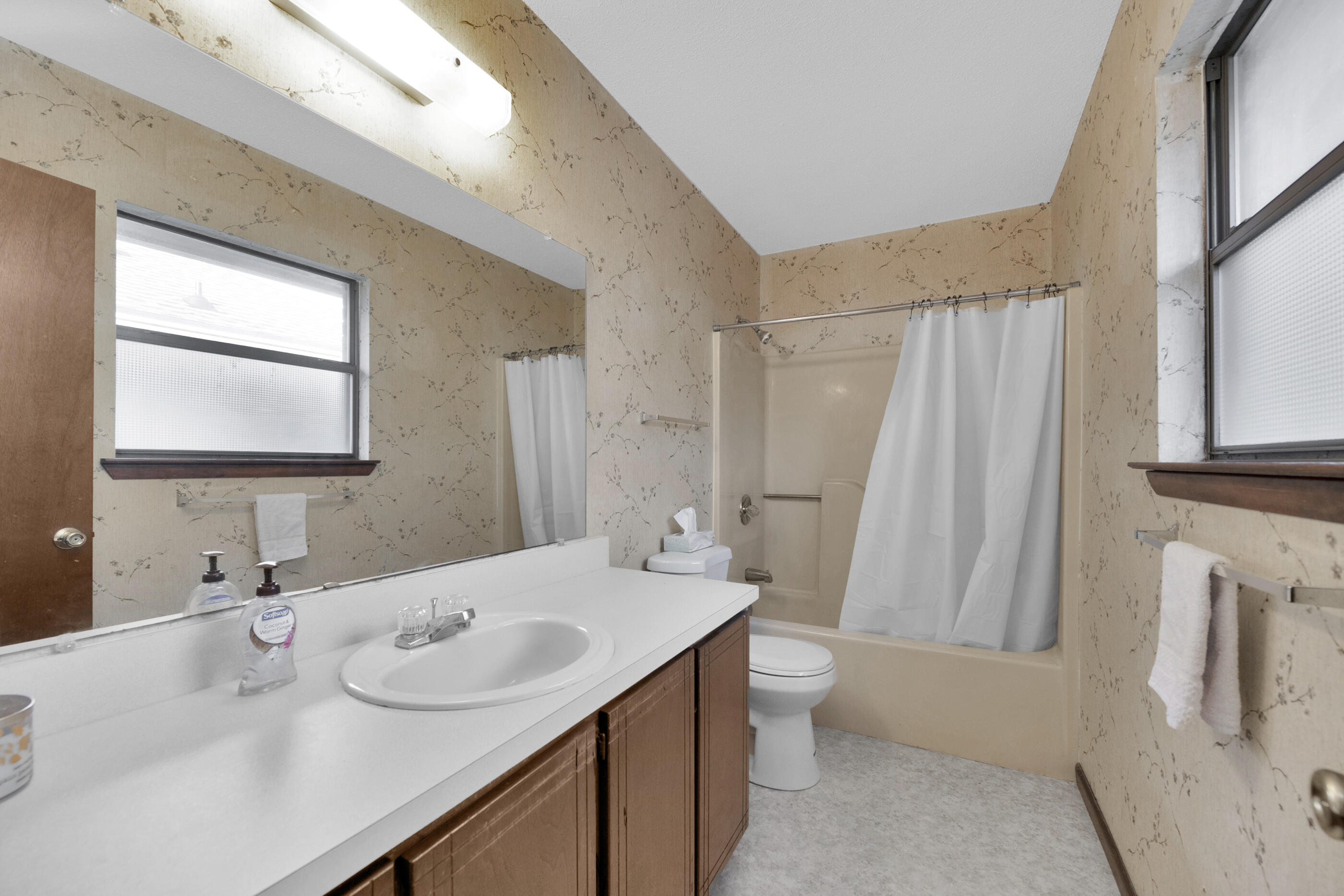 TAYLOR OAKS - Residential