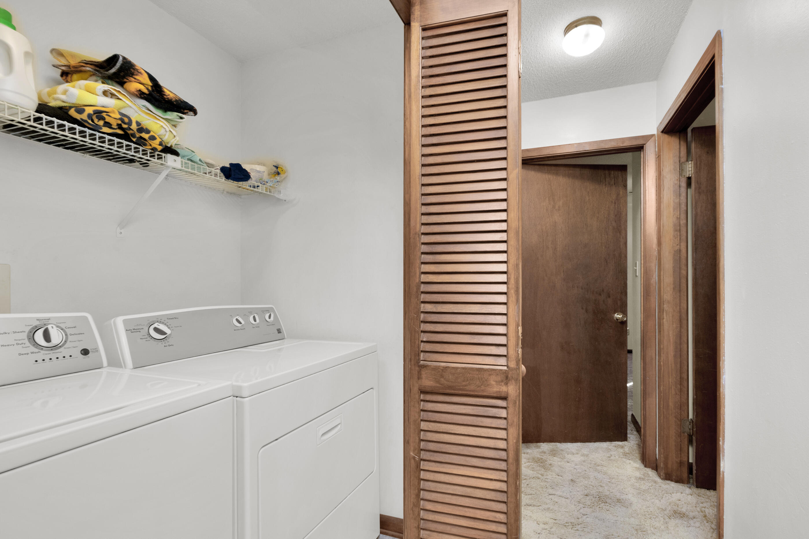 TAYLOR OAKS - Residential