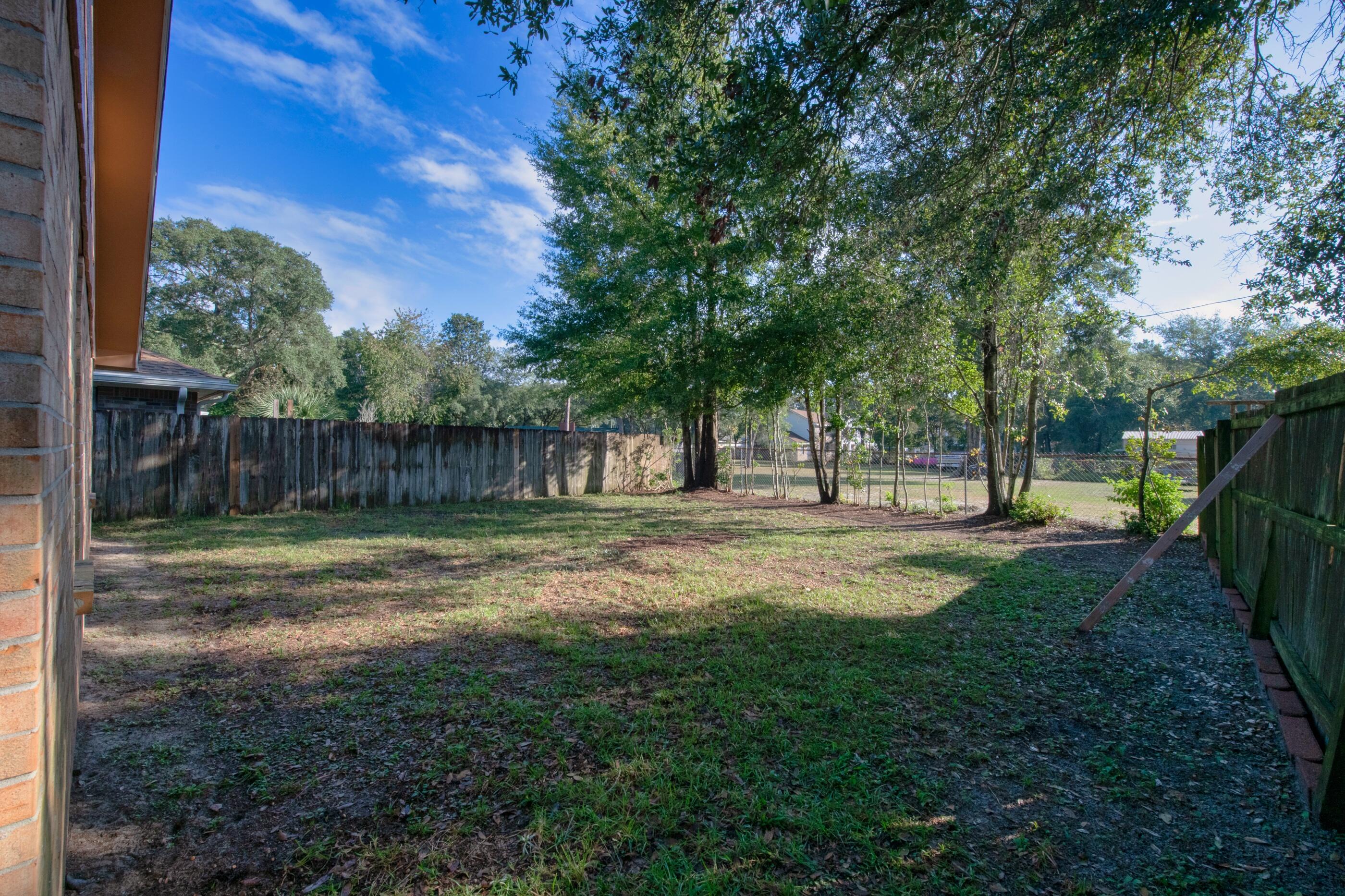 TAYLOR OAKS - Residential