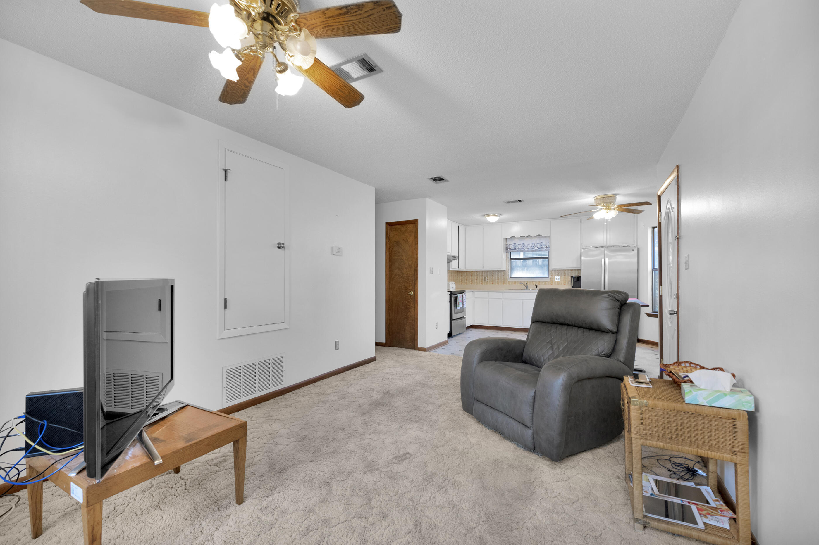 TAYLOR OAKS - Residential