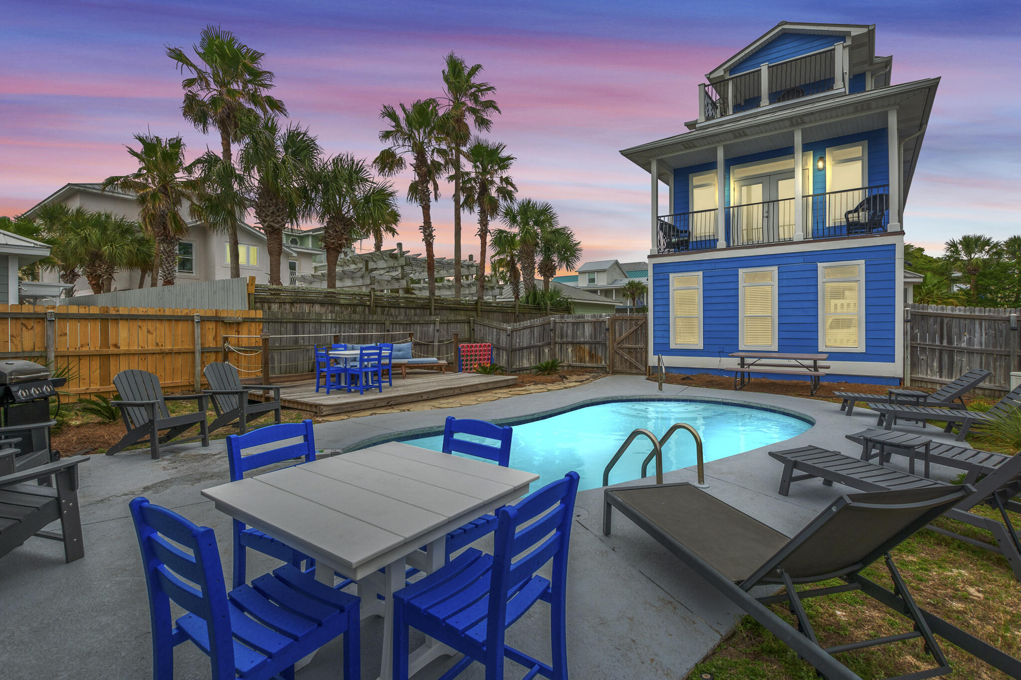 CRYSTAL BEACH - Residential