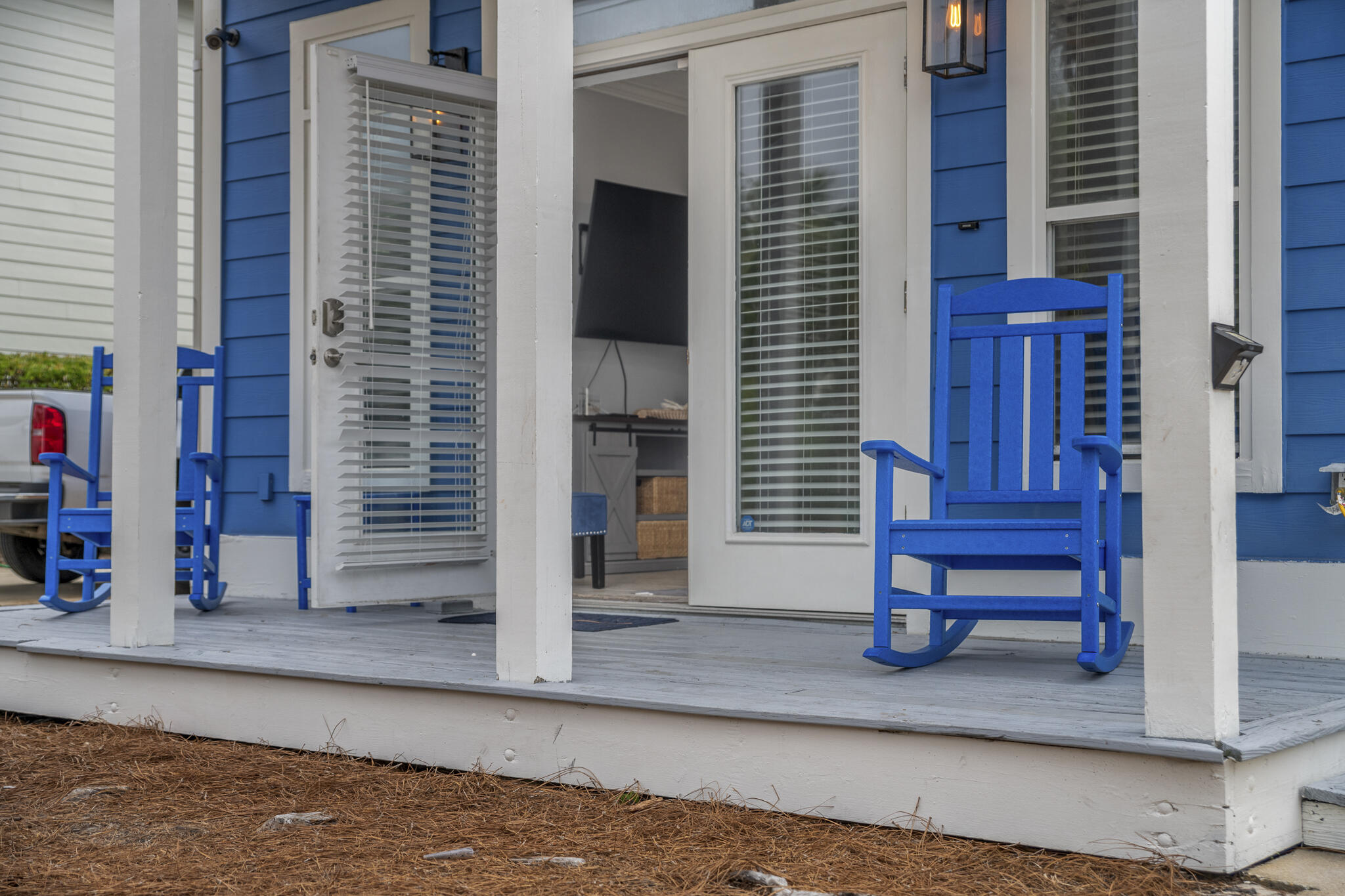 CRYSTAL BEACH - Residential