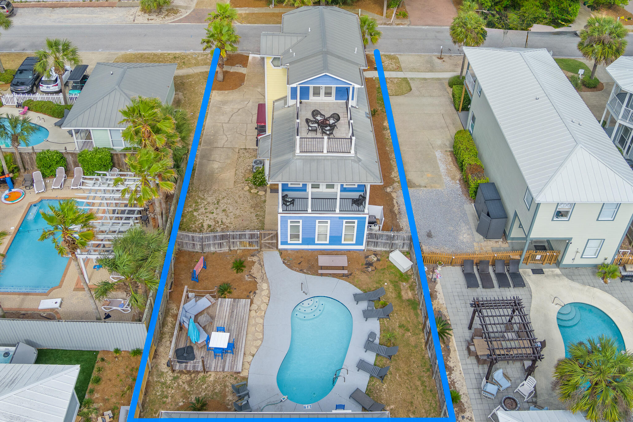 CRYSTAL BEACH - Residential