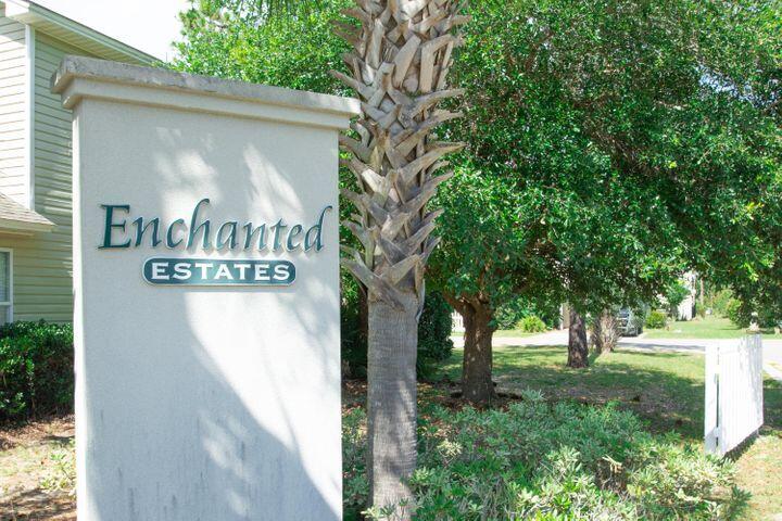 ENCHANTED ESTATES - Residential