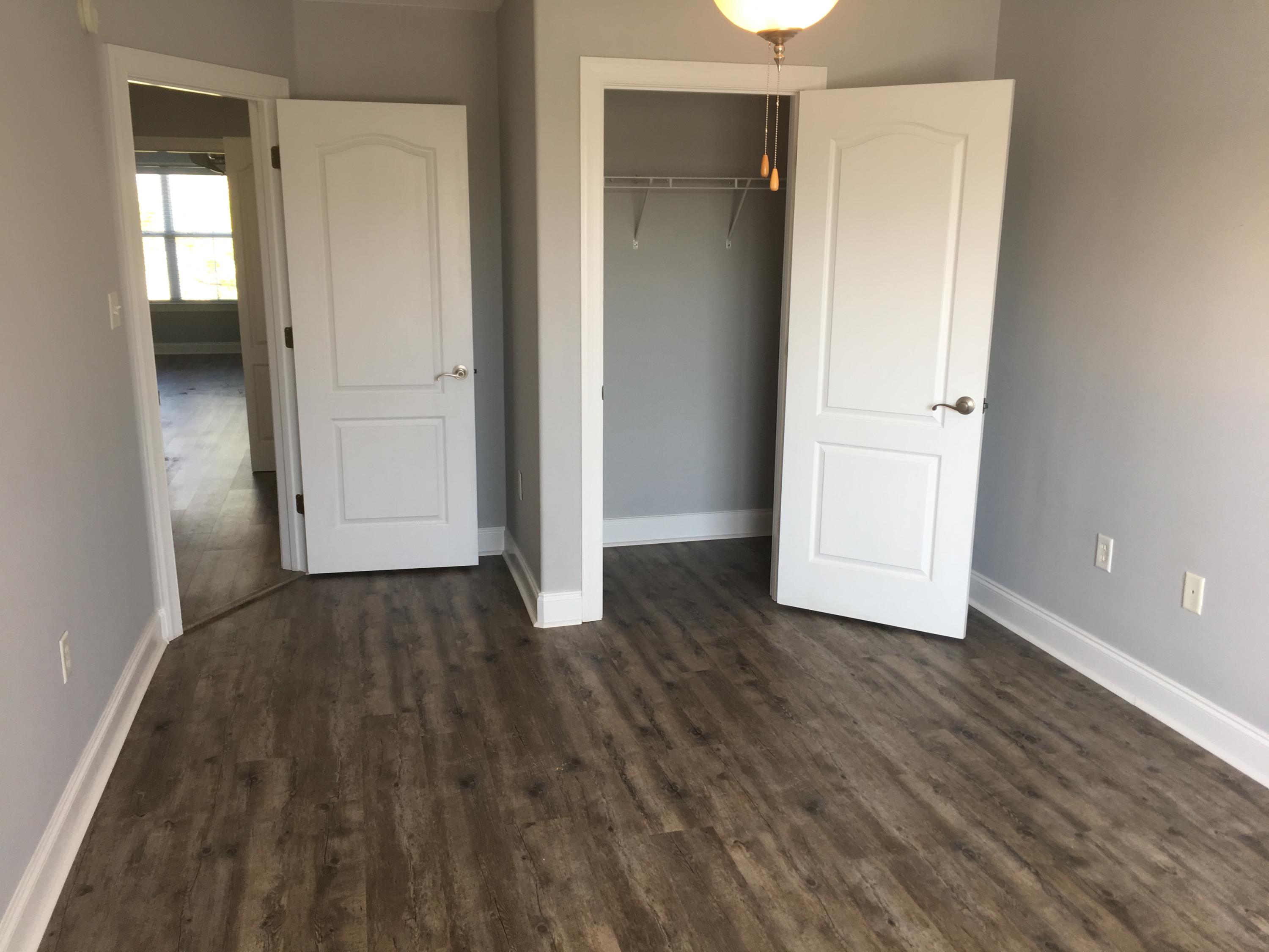 OLD BAY T/H - Residential