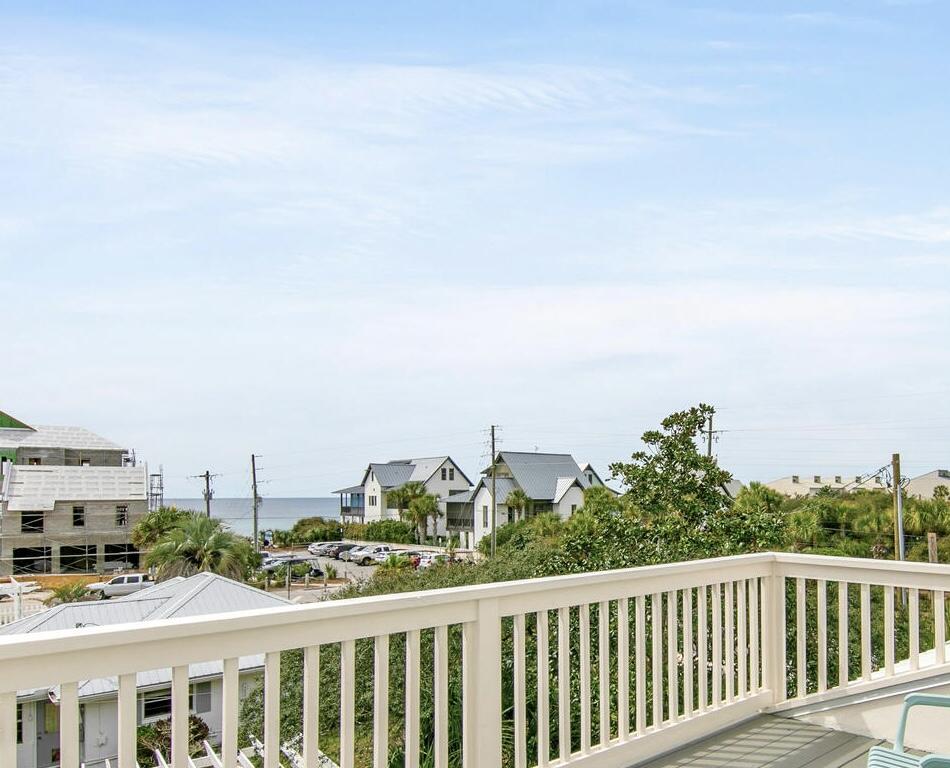 BLUE MOUNTAIN BEACH - Residential