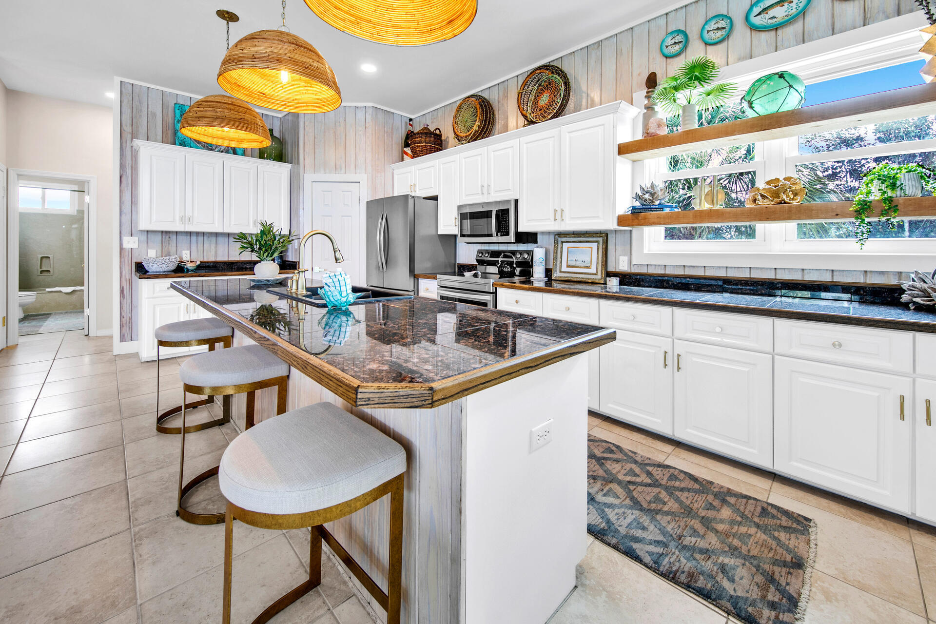 BLUE MOUNTAIN BEACH - Residential