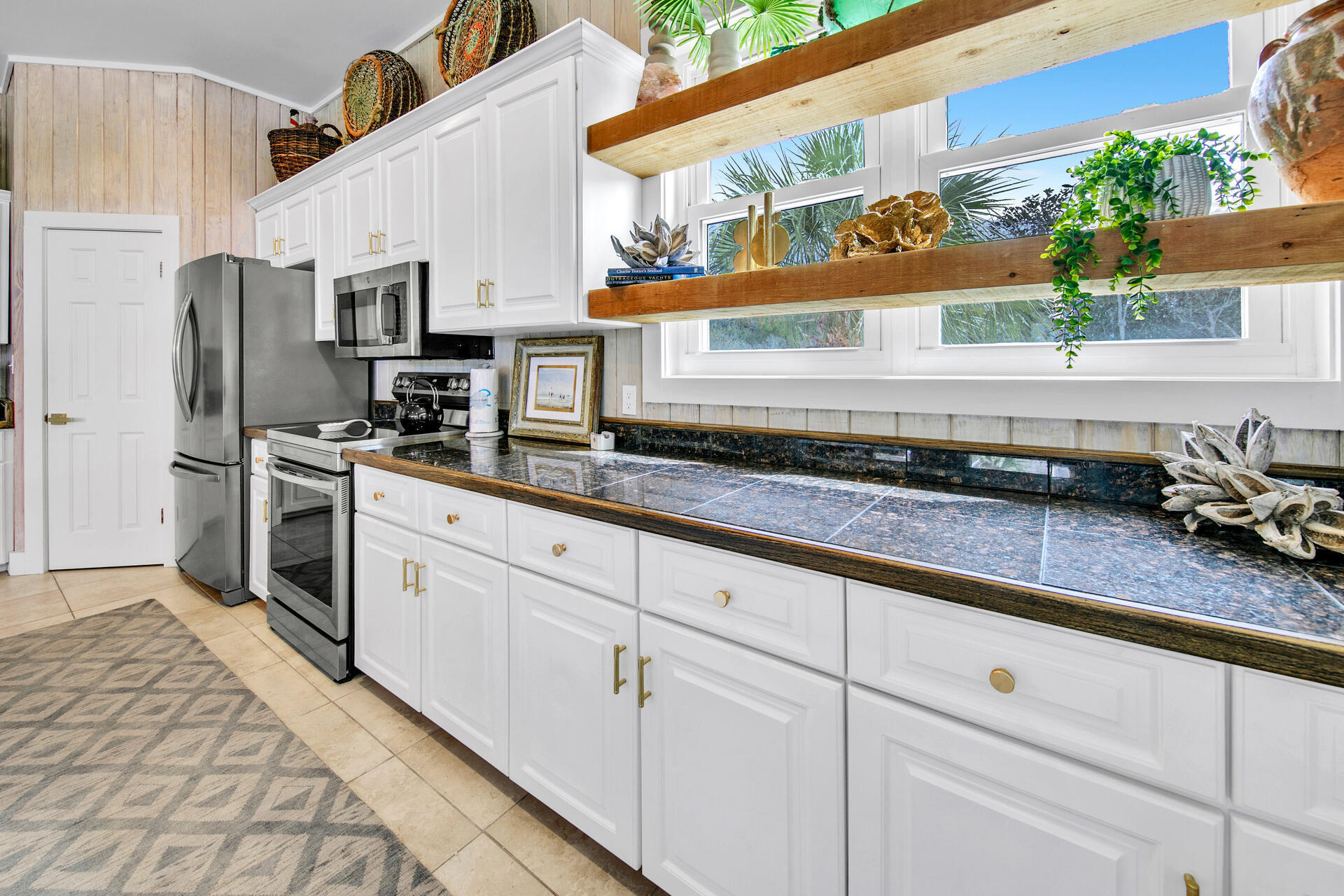 BLUE MOUNTAIN BEACH - Residential