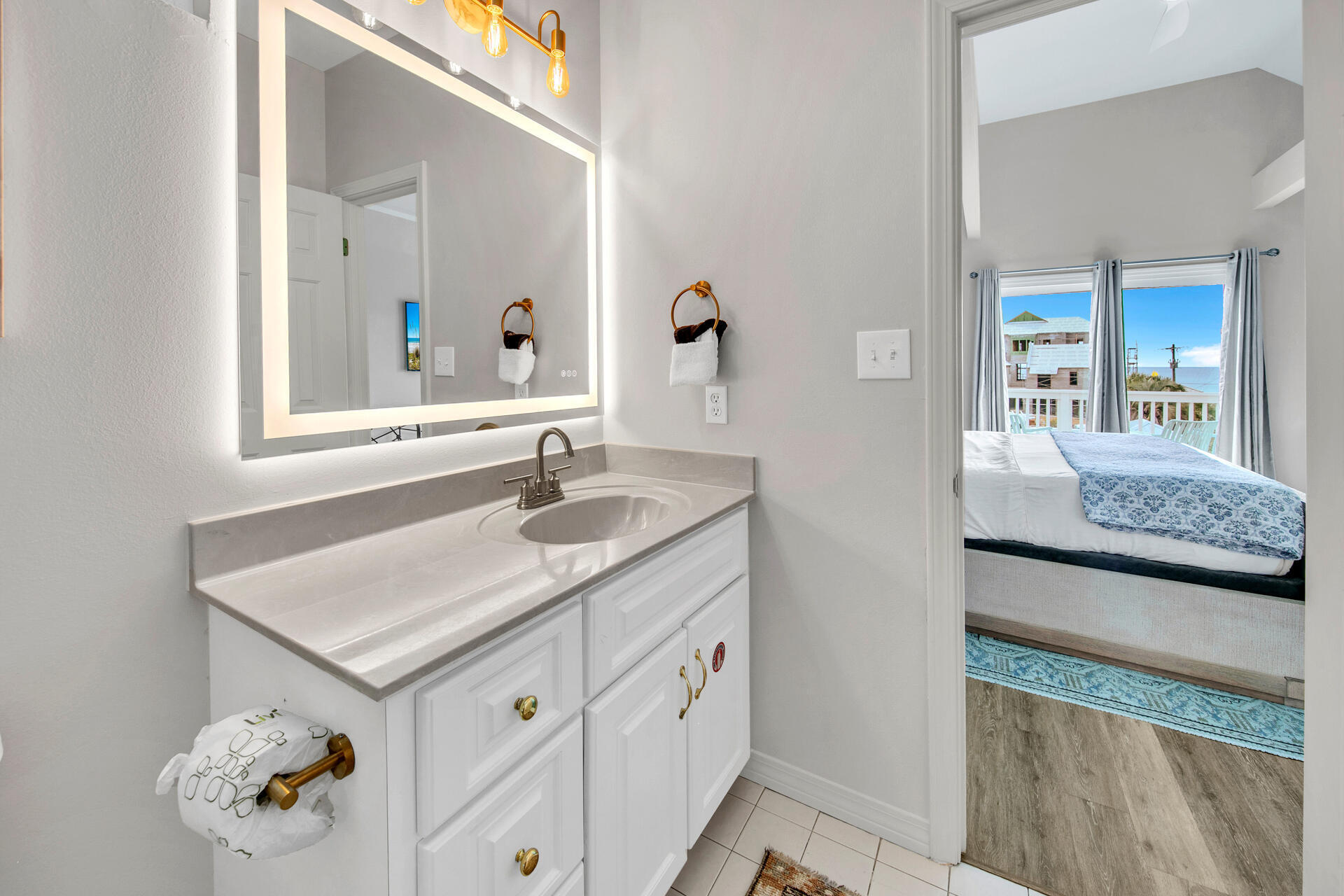 BLUE MOUNTAIN BEACH - Residential