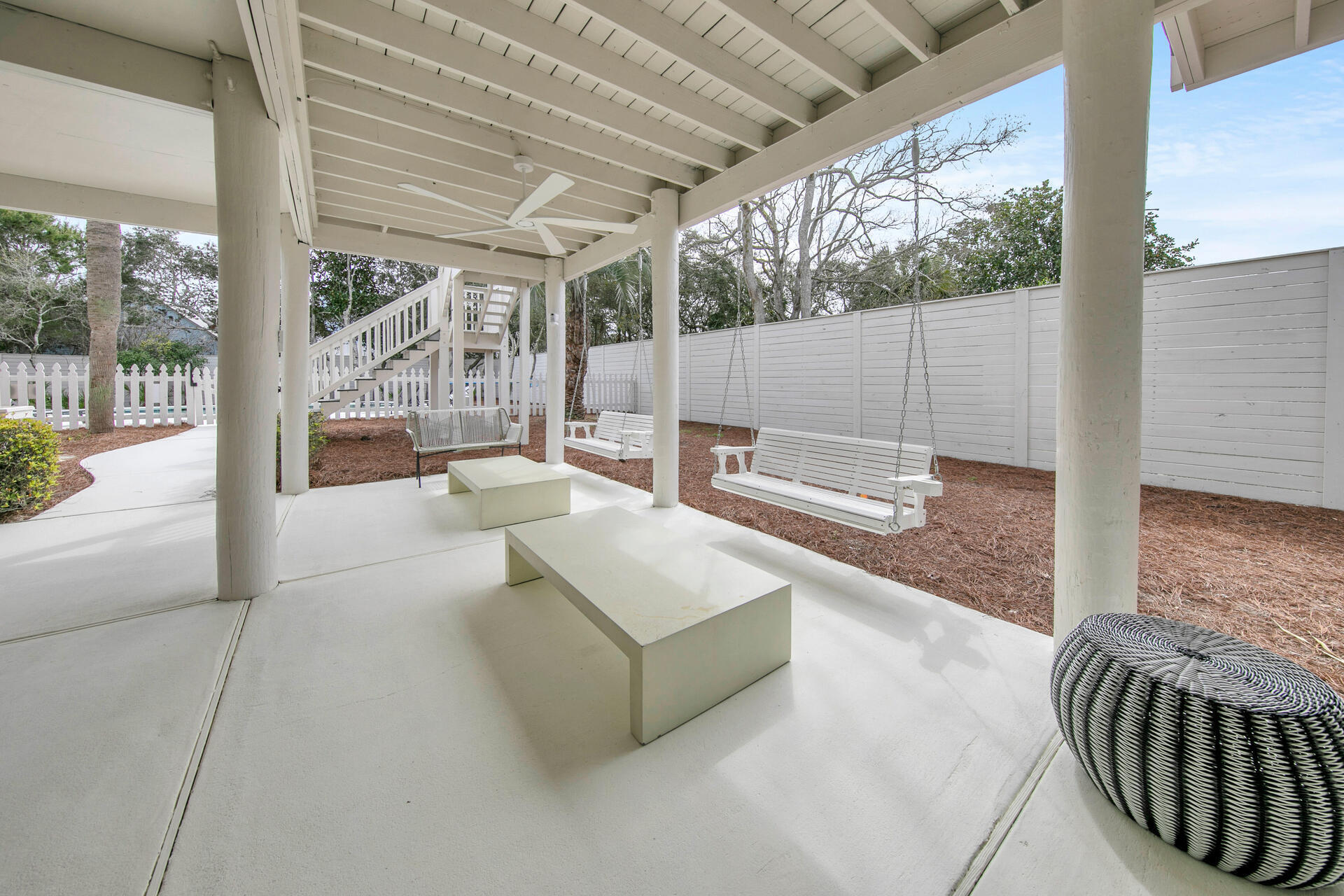 BLUE MOUNTAIN BEACH - Residential