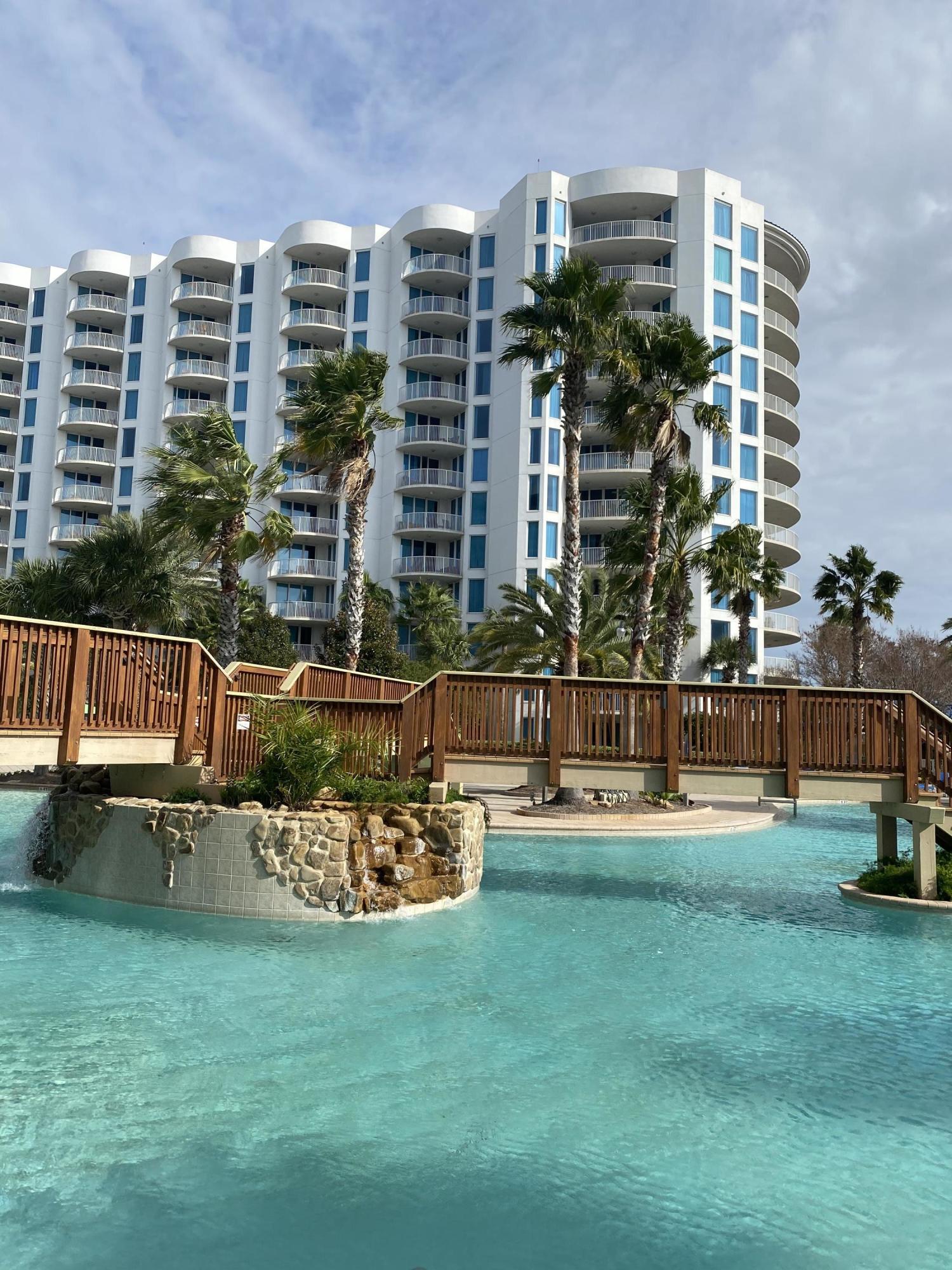 THE PALMS OF DESTIN - Residential