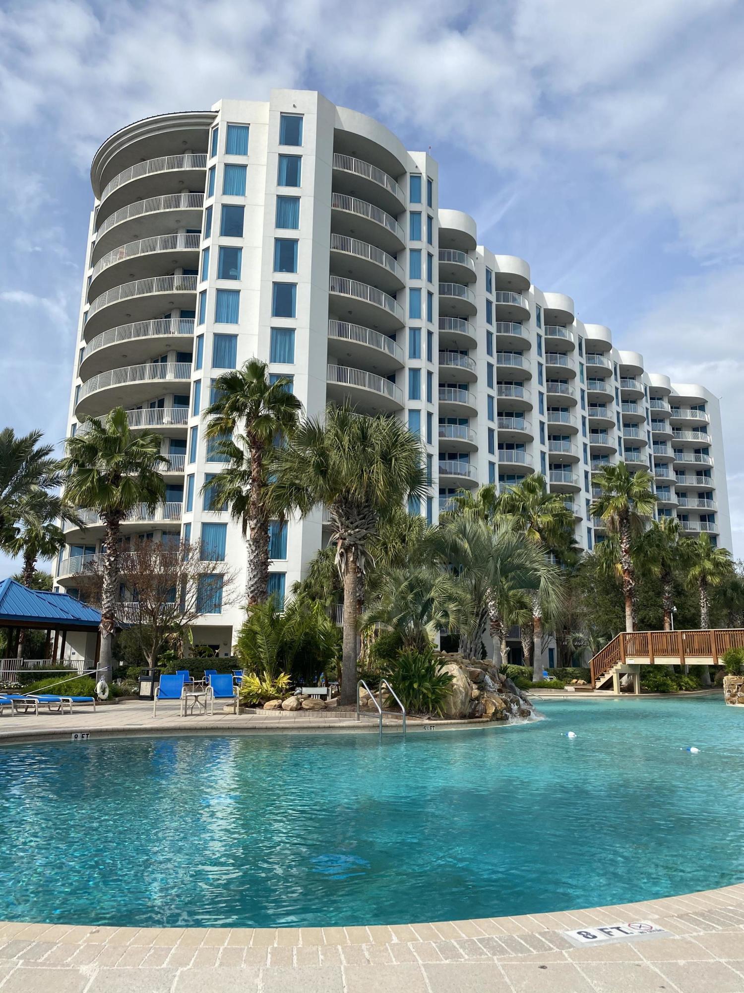 THE PALMS OF DESTIN - Residential