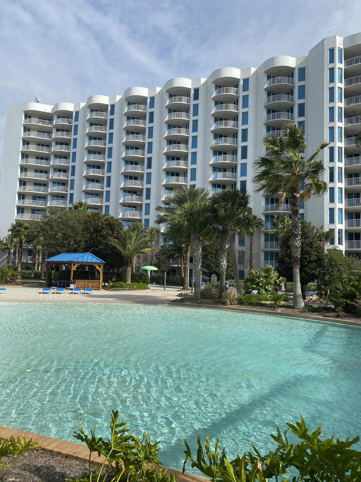 THE PALMS OF DESTIN - Residential