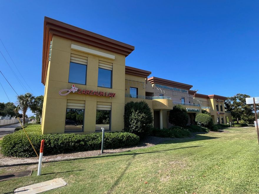 Gulf Stream West Office Building has excellent visbility and good parking.  Ste. C-101-C is an executive suite on the ground floor.  Large Office Suite, 15' x 20' on the ground floor in C building.Entrance to the space is on the rear of the building (Hwy 98 side), then into your suite to the left.  This space has a shared restroom for all tenants in suite.  Pricing is $1000 per month plus sales tax.  This rate includes base rent, NNN fees, and  electricity.