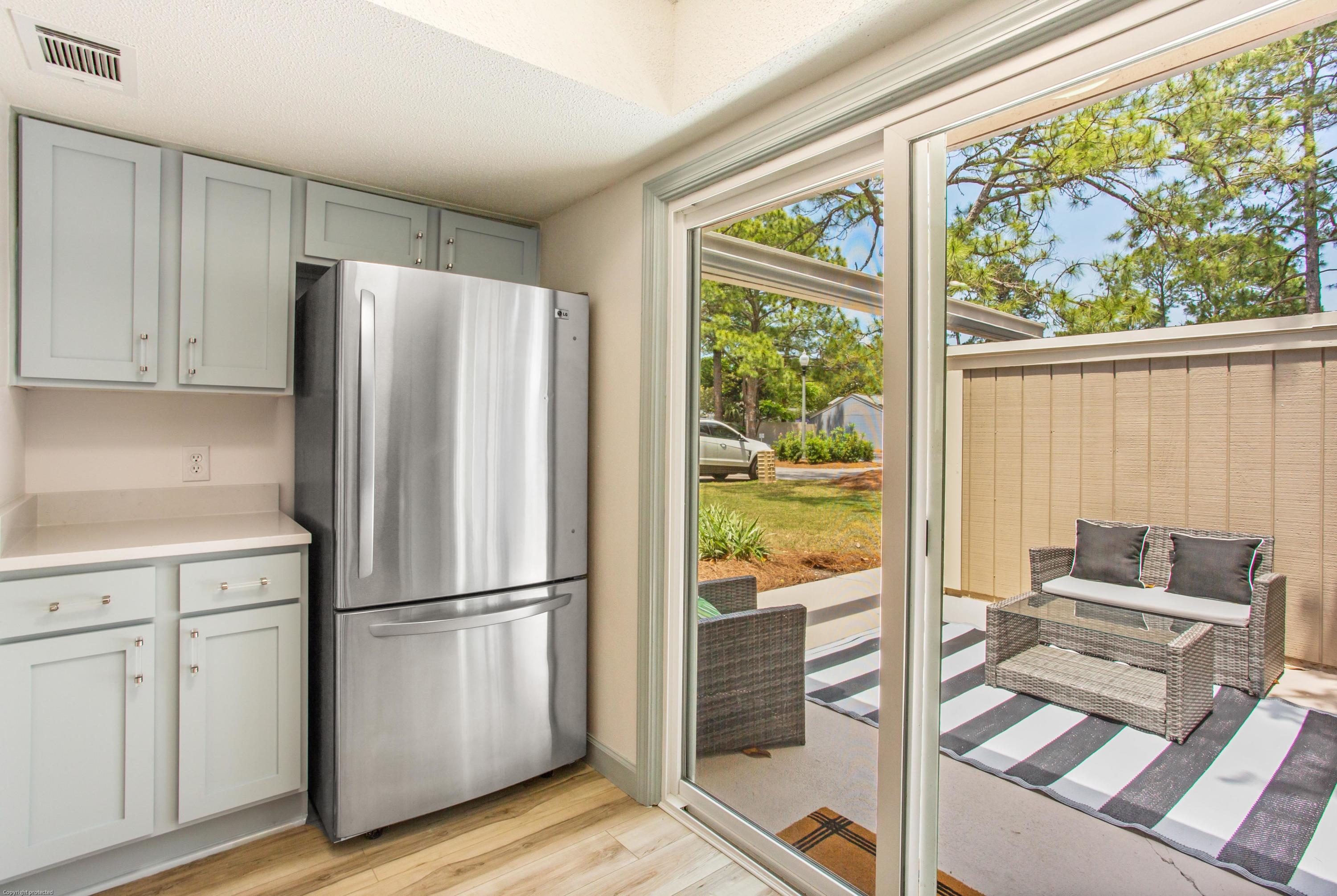 LINKSIDE VILLAGE UNIT 1 - Residential