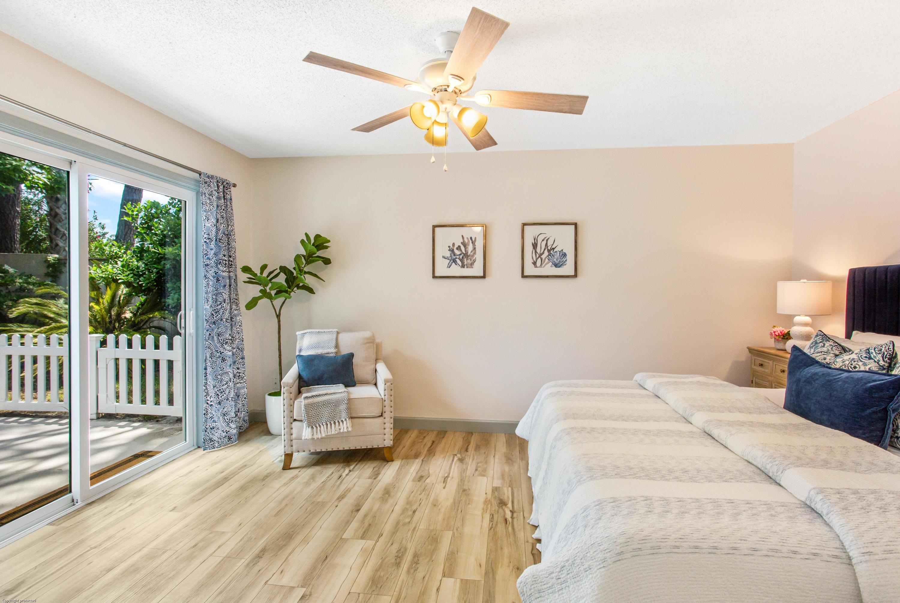 LINKSIDE VILLAGE UNIT 1 - Residential