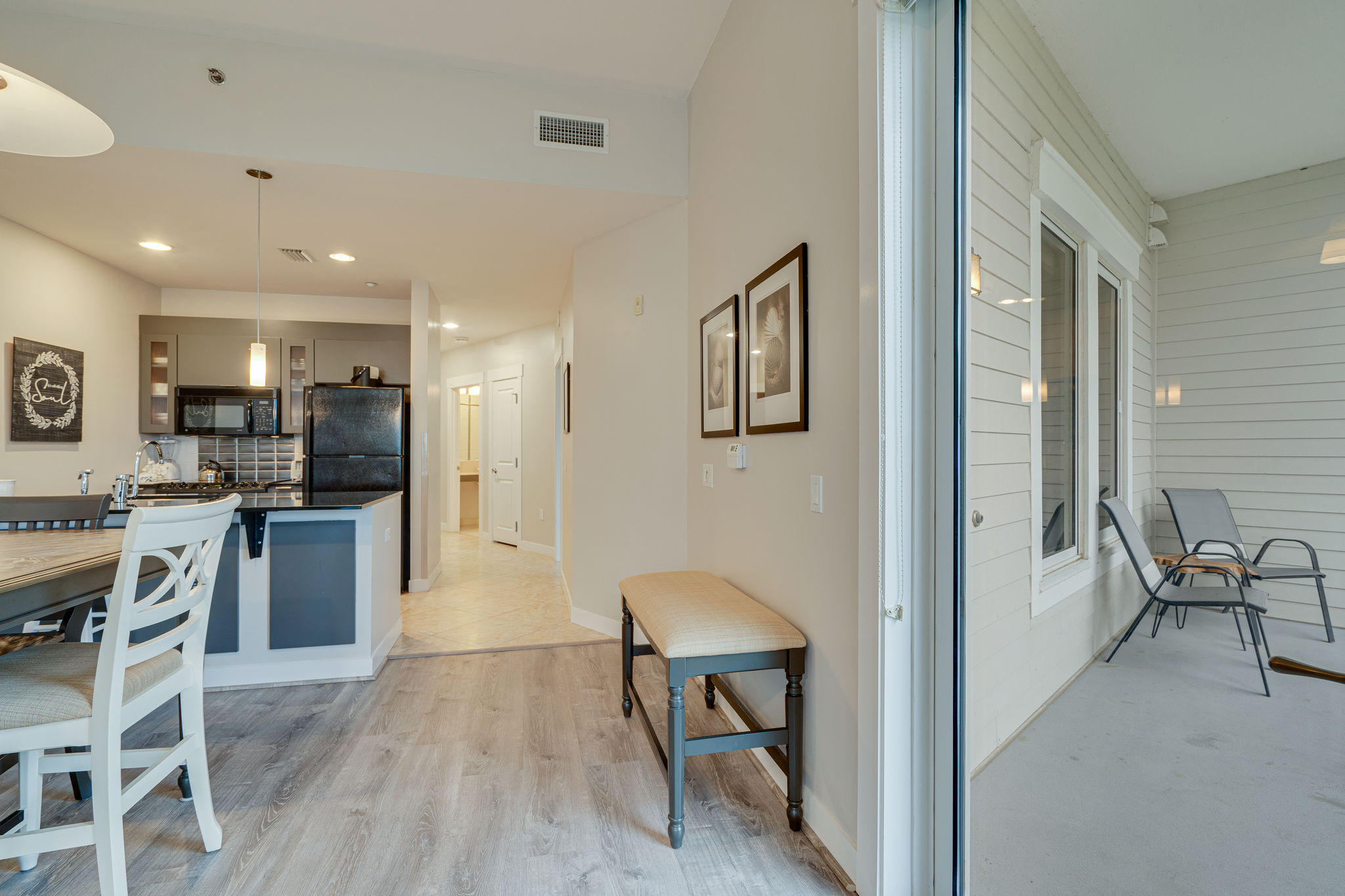 BAHIA CONDO - Residential